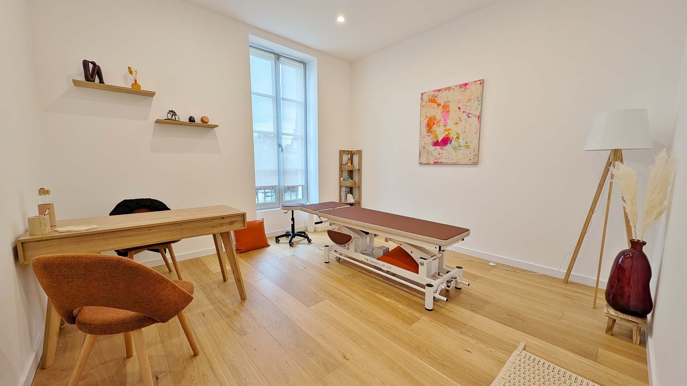 local commercial 4 pièces - 70m2 à Nîmes (30900)