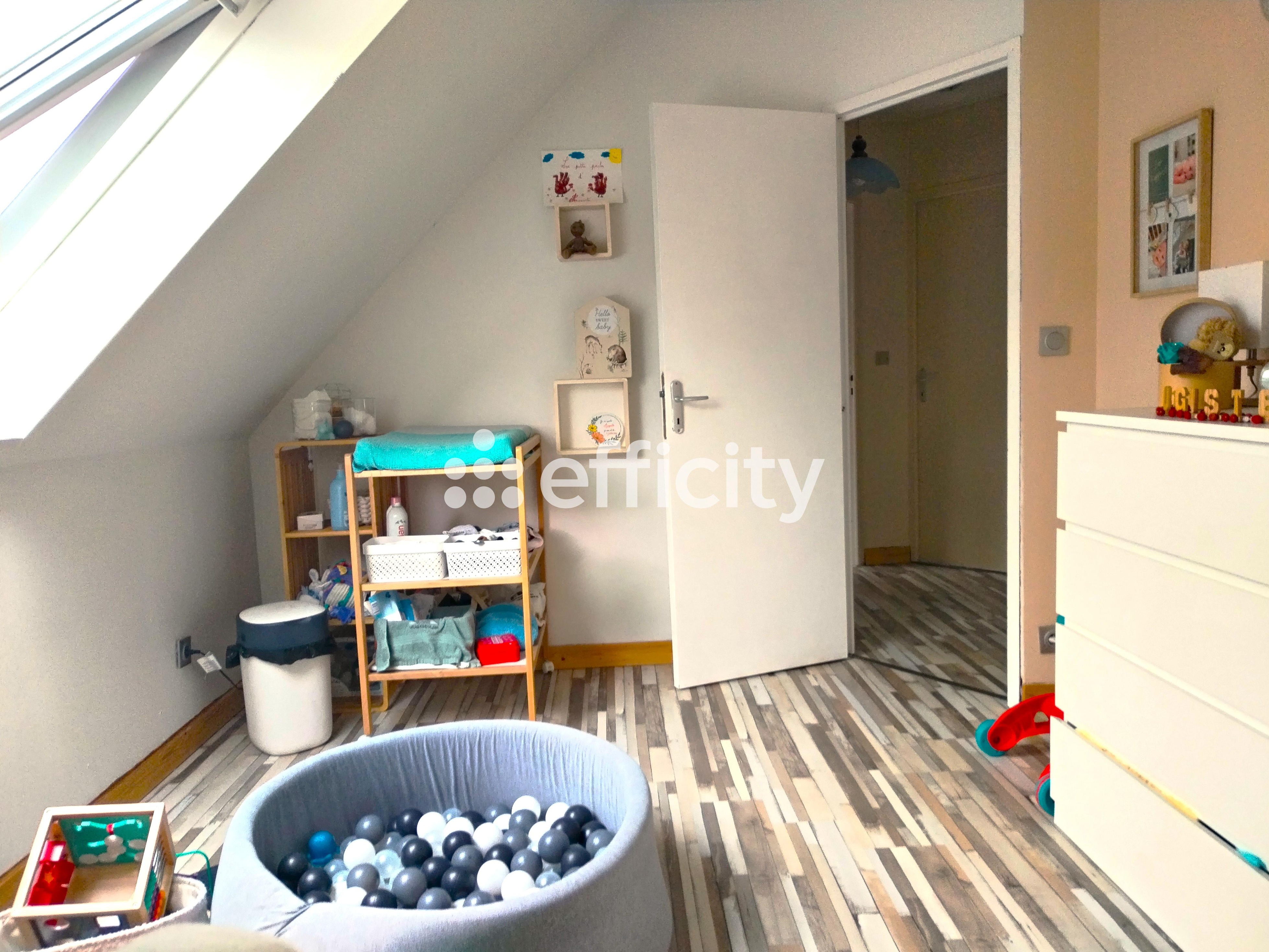 Achat immobilier Maison 5 pièces  93m2 à Moon-sur-Elle (50680) - Photo n°9