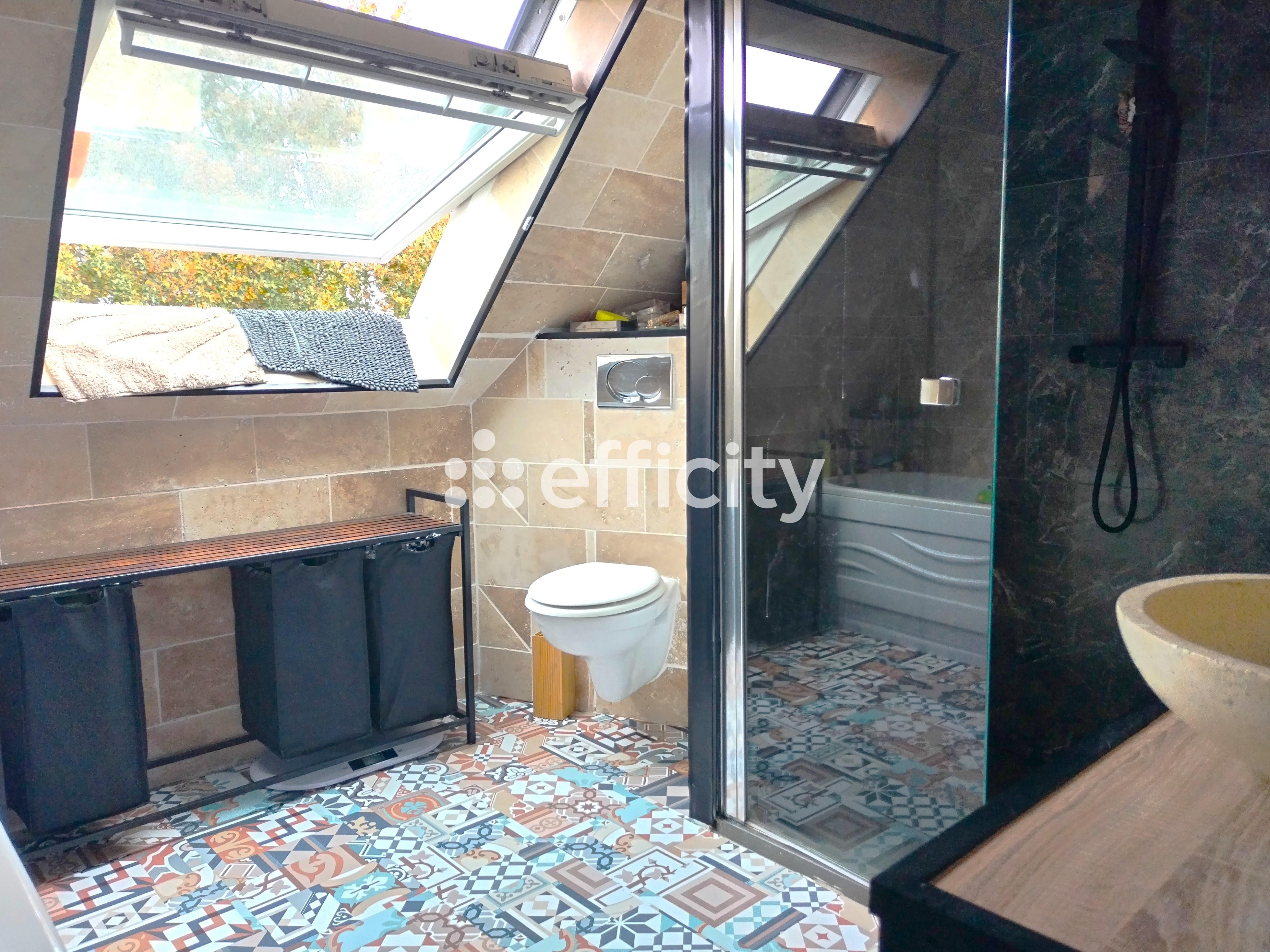 Achat immobilier Maison 5 pièces  93m2 à Moon-sur-Elle (50680) - Photo n°11