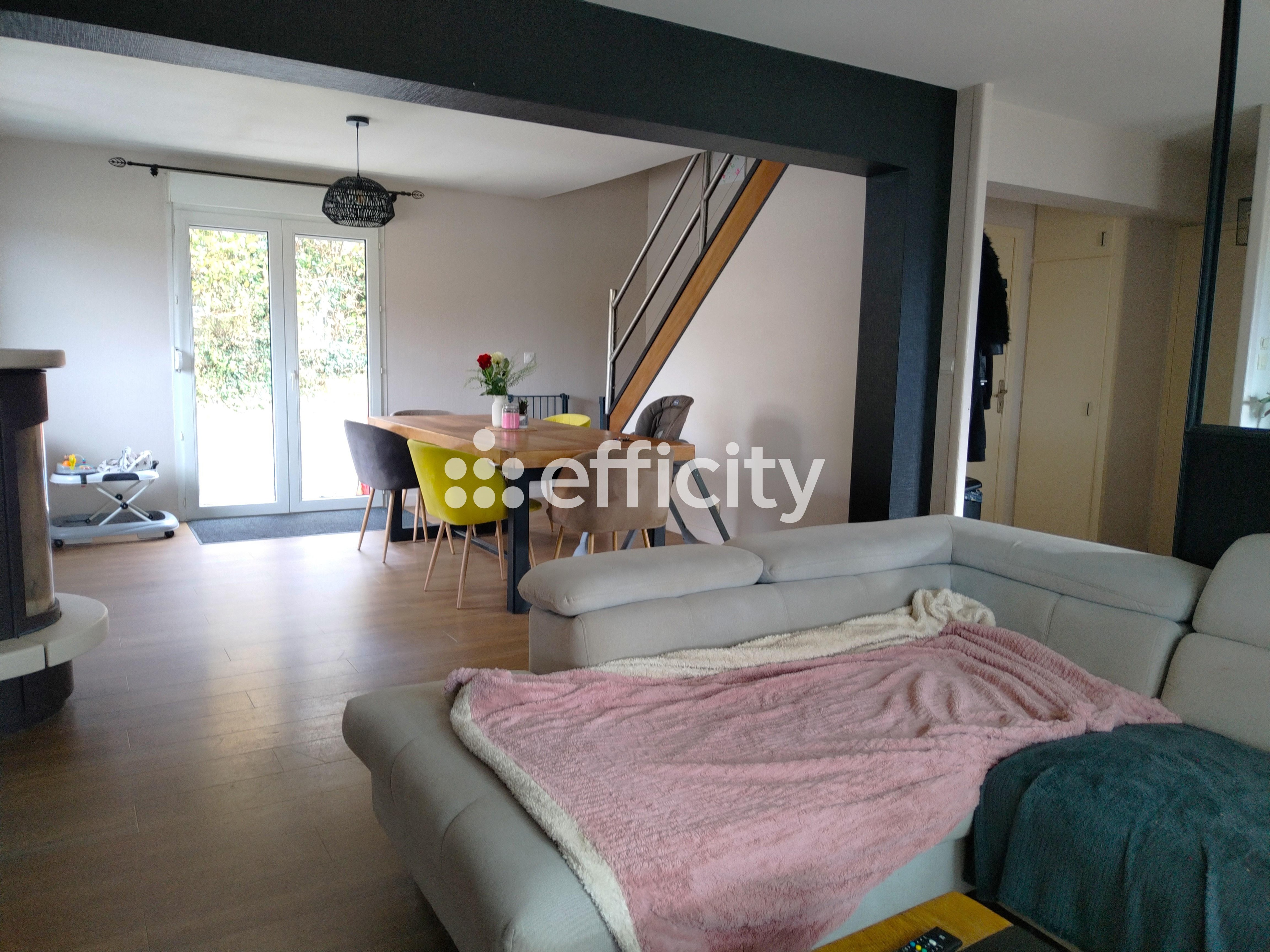 Achat immobilier Maison 5 pièces  93m2 à Moon-sur-Elle (50680) - Photo n°4