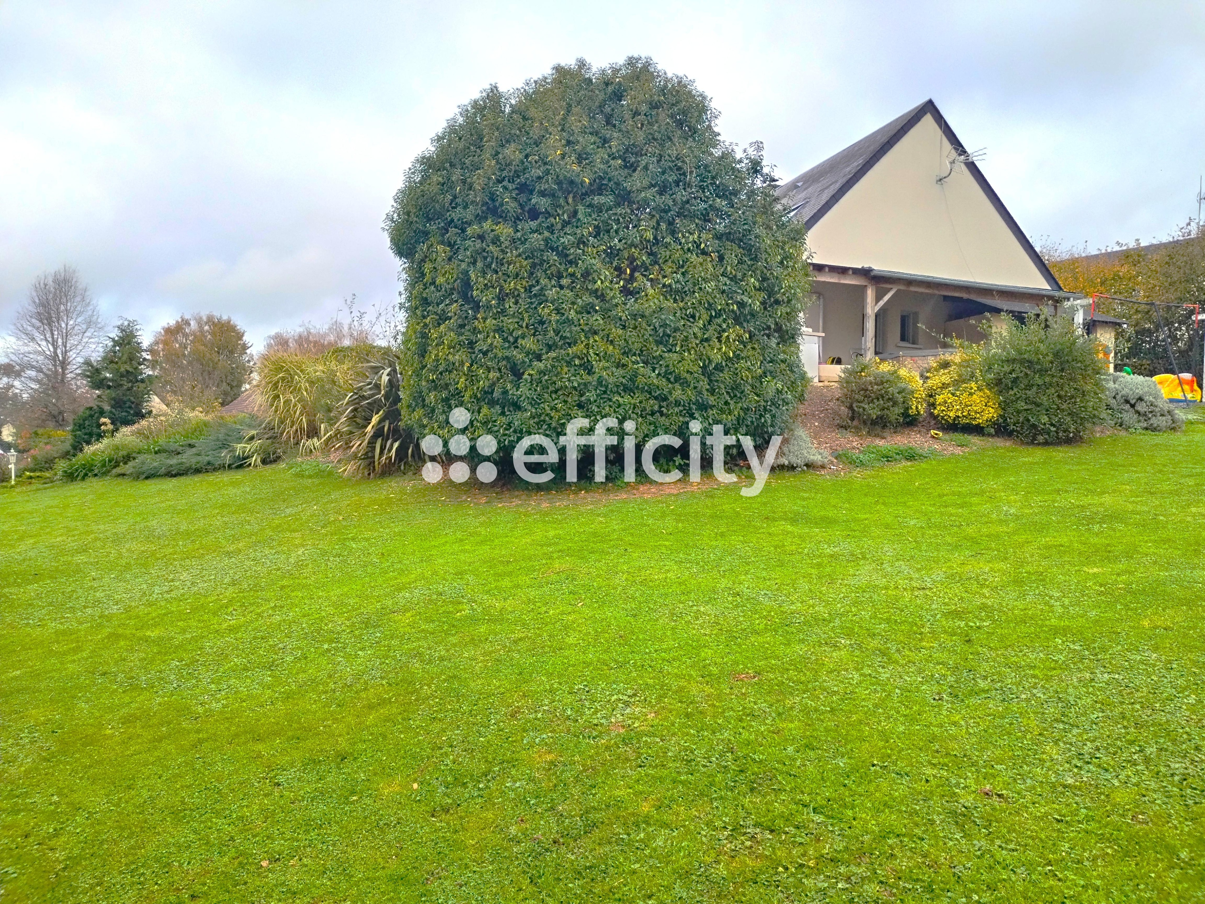 Achat immobilier Maison 5 pièces  93m2 à Moon-sur-Elle (50680) - Photo n°1