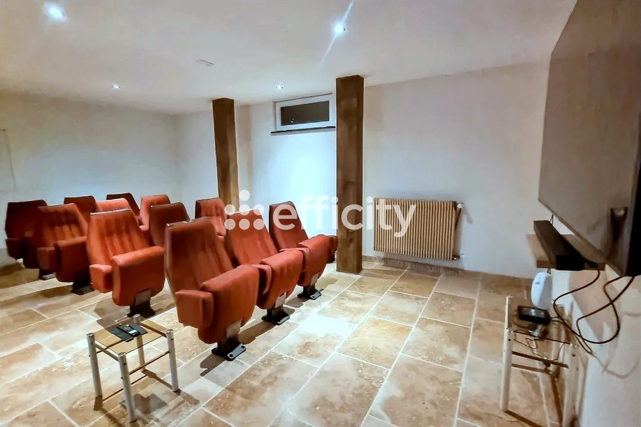 Achat immobilier Immeuble 11 pièces  347m2 à Cluny (71250) - Photo n°13