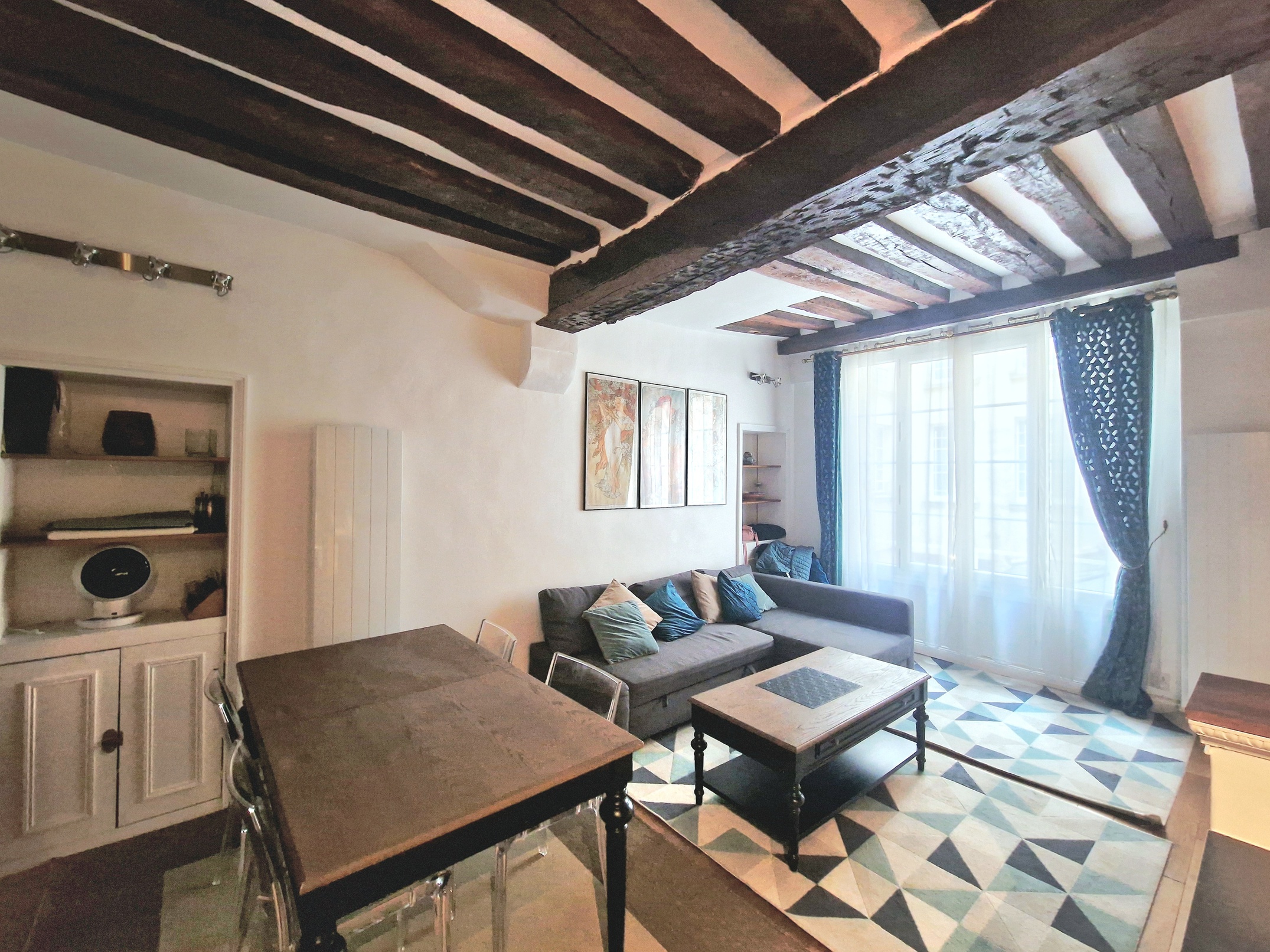 appartement 3 pièces - 65m2 à Paris (75004)