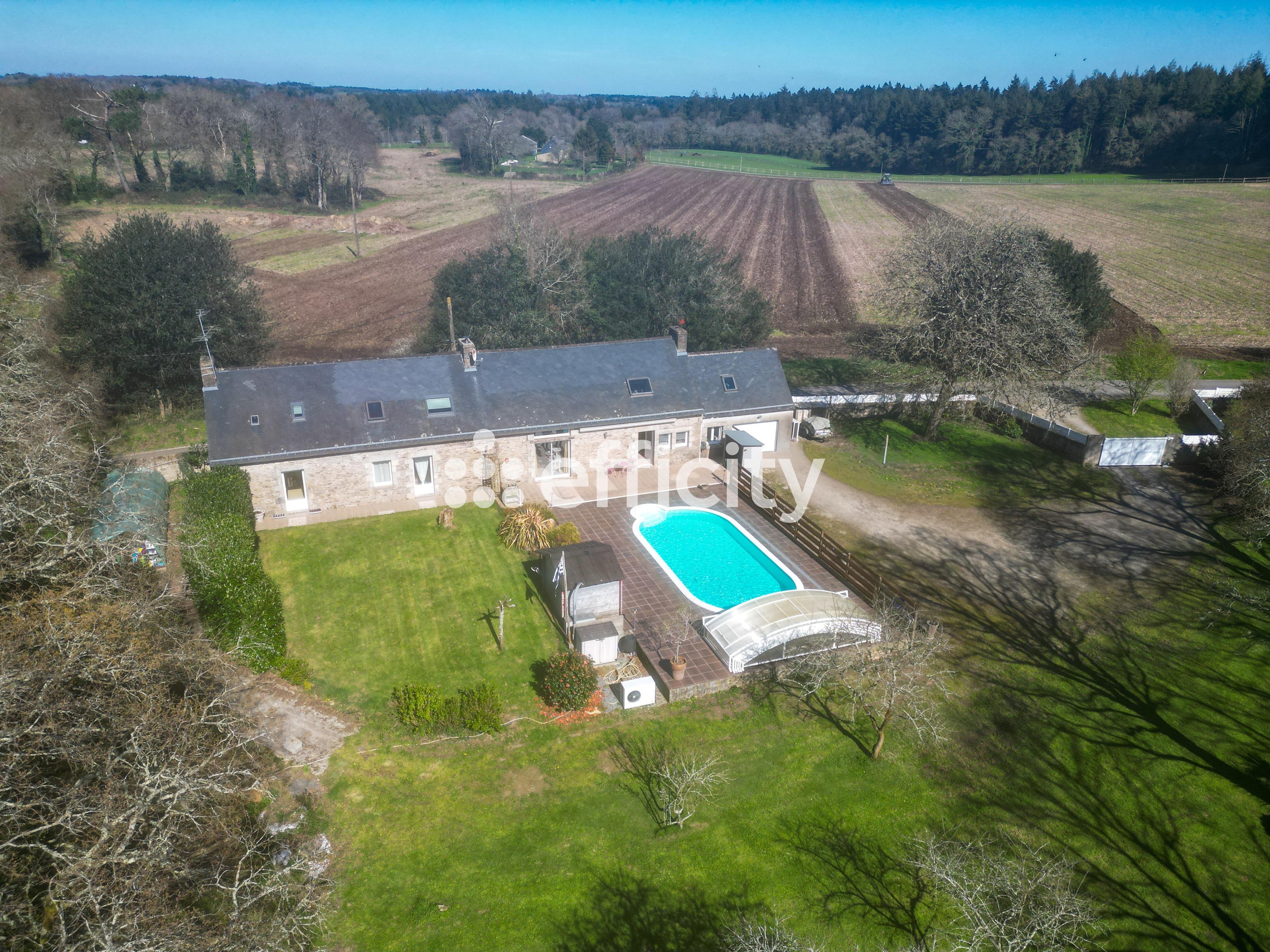 maison 7 pièces - 170,0m2 à Hennebont (56700)