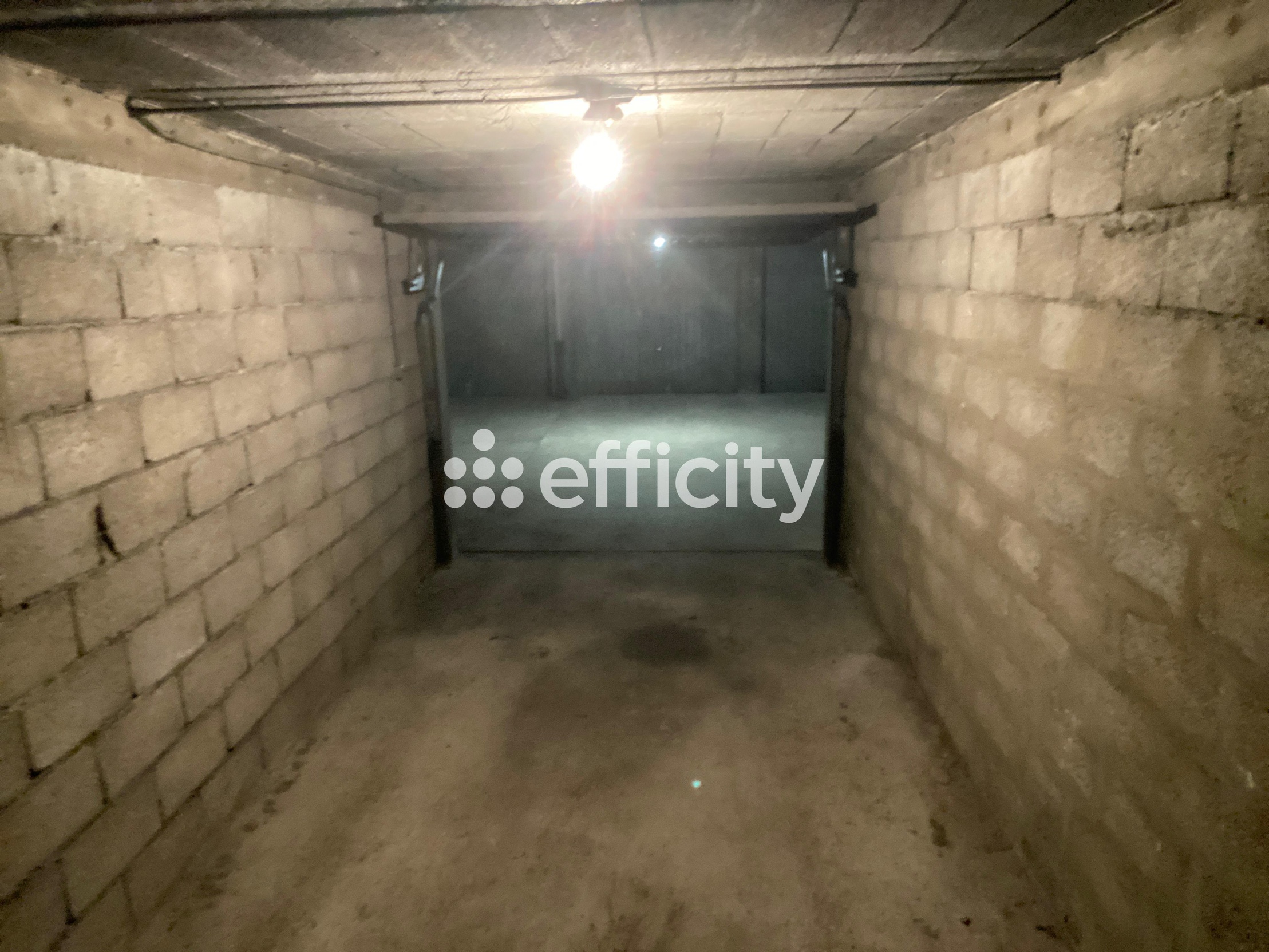 parking  - 13,0m2 à Lyon (69003)