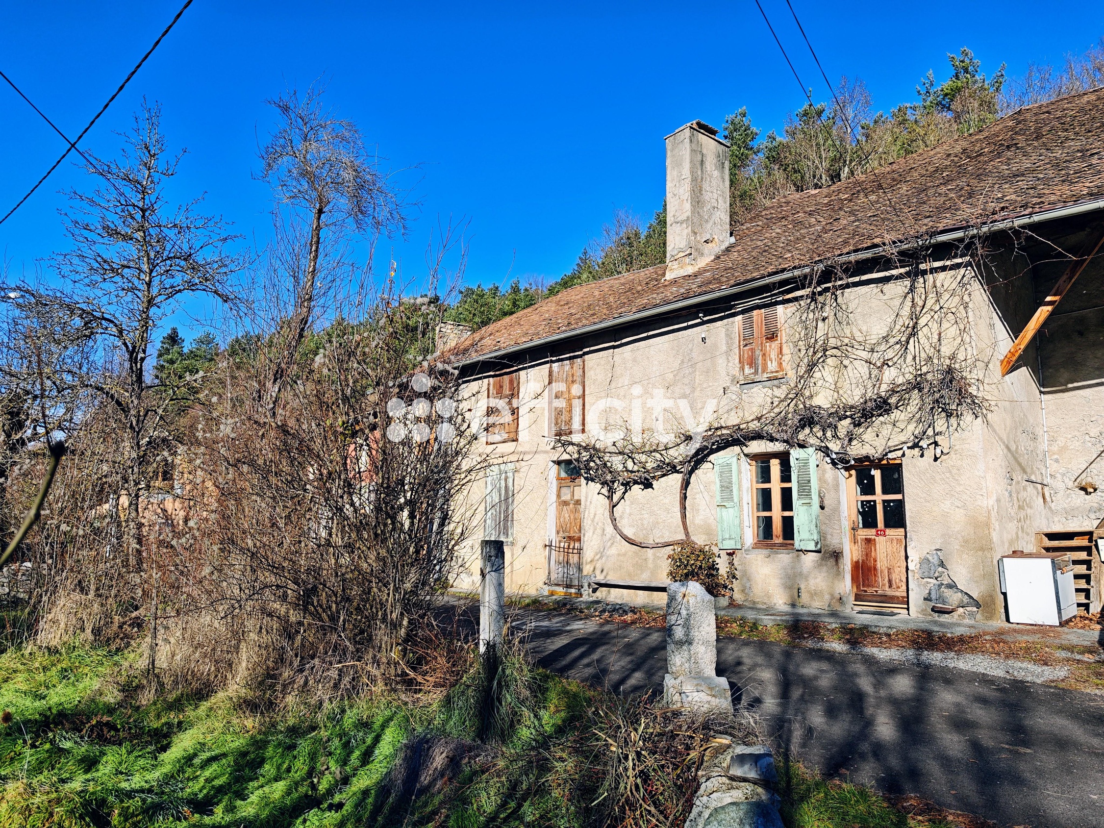 maison 3 pièces - 70m2 à Saint-Firmin (05800)
