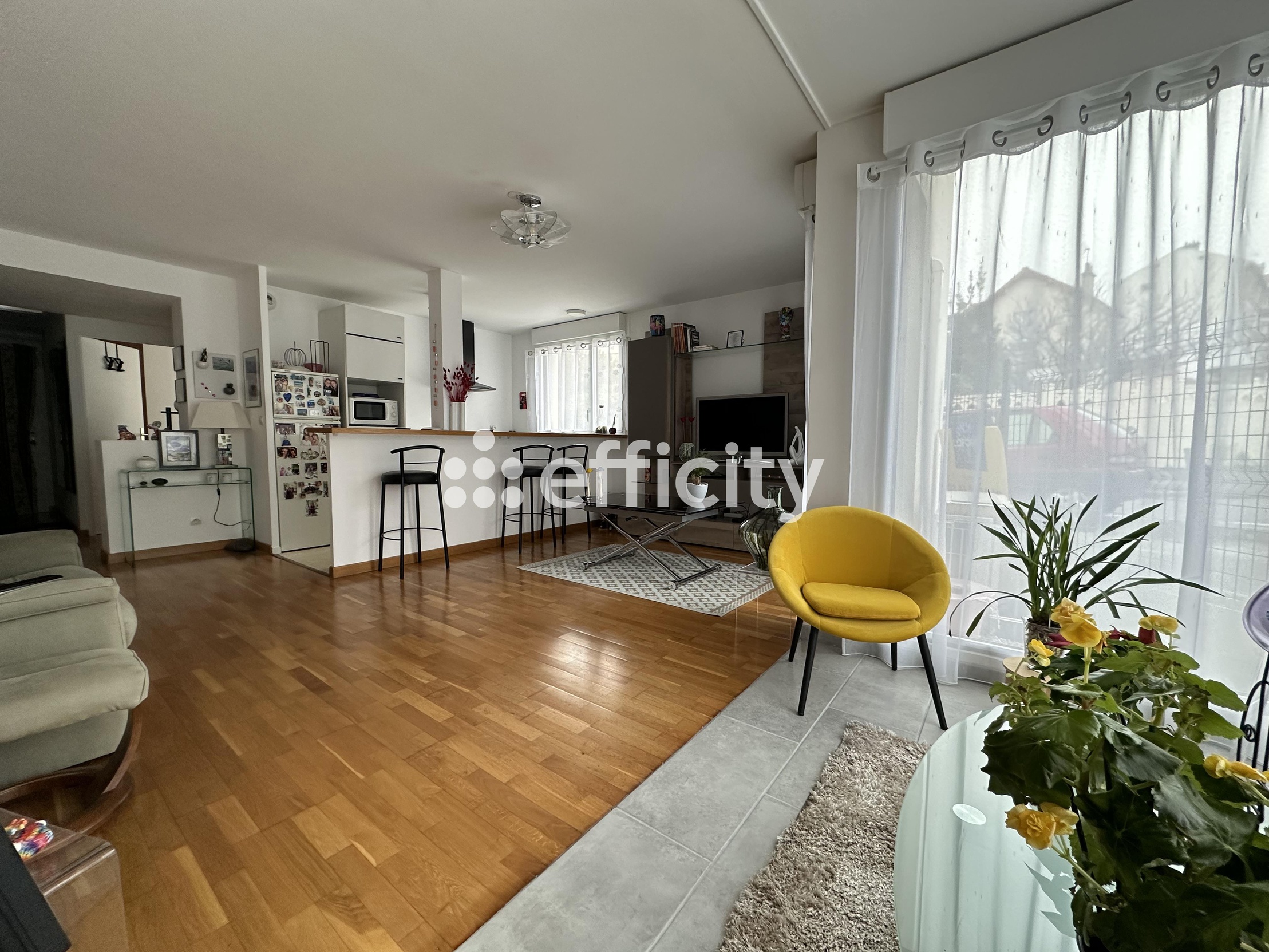 appartement 2 pièces - 55m2 à Montreuil (93100)