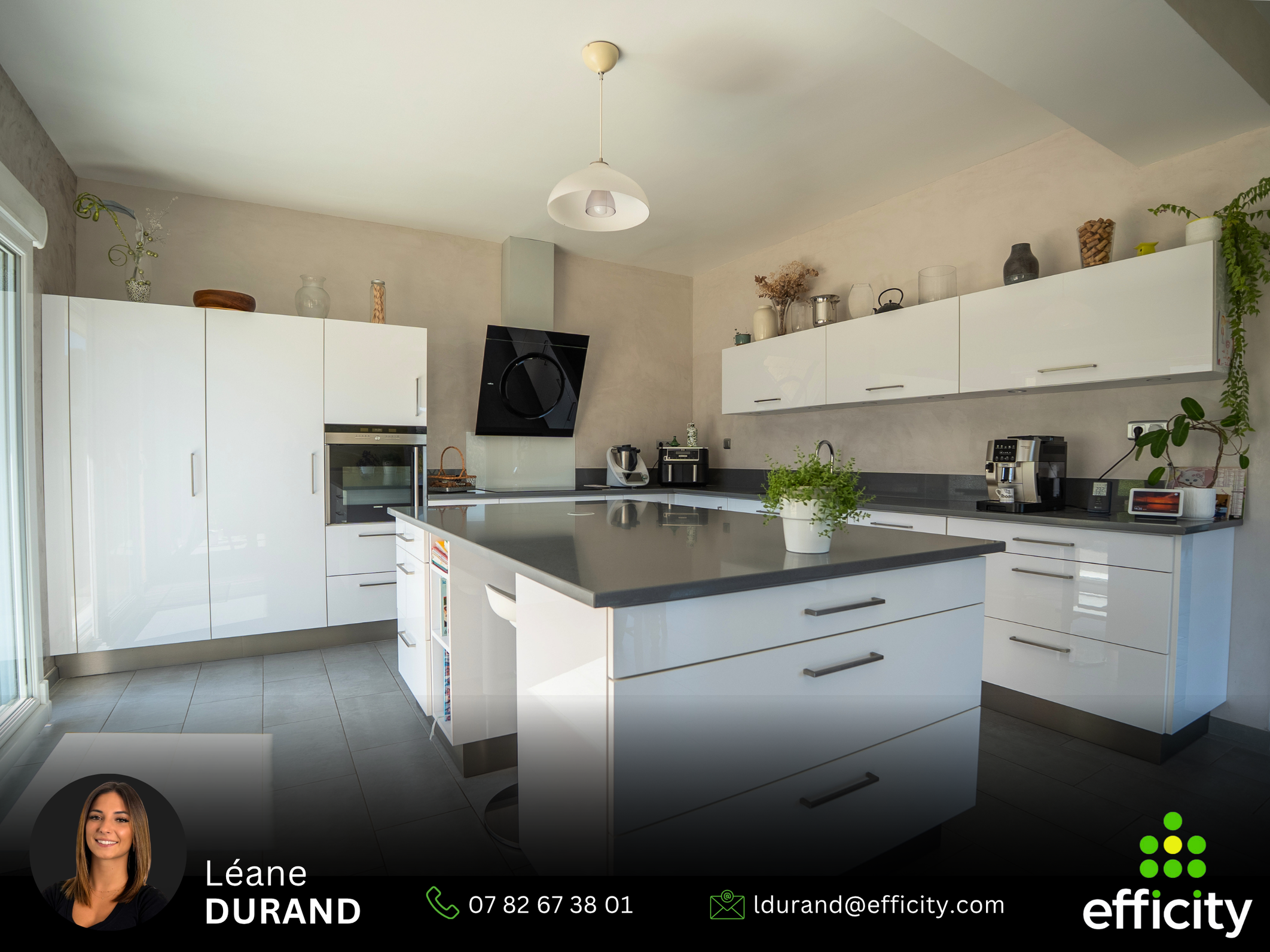 Achat immobilier Maison 8 pièces  250m2 à Engins (38360) - Photo n°1