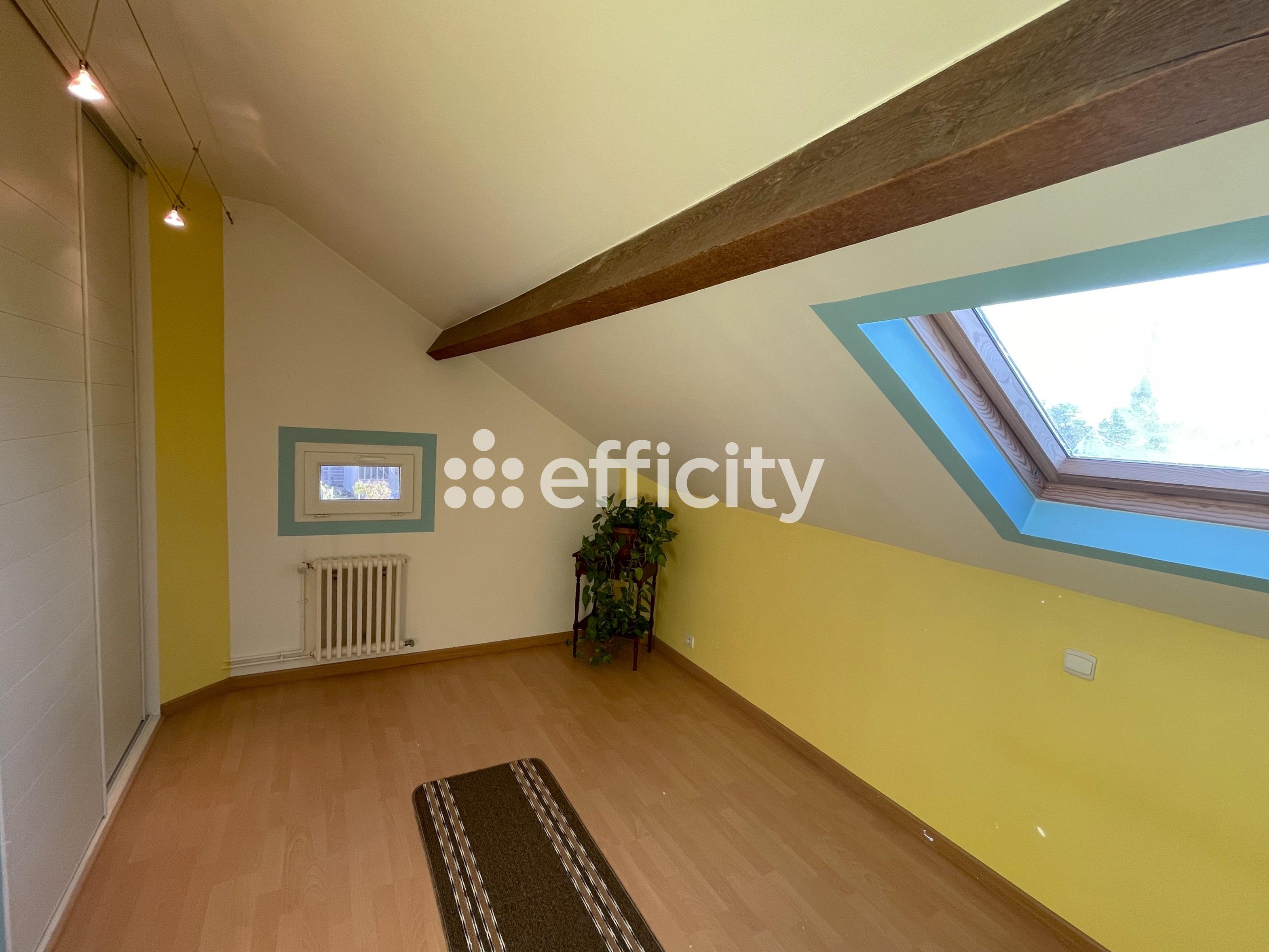 Achat immobilier Maison 6 pièces  160m2 à Coutras (33230) - Photo n°12