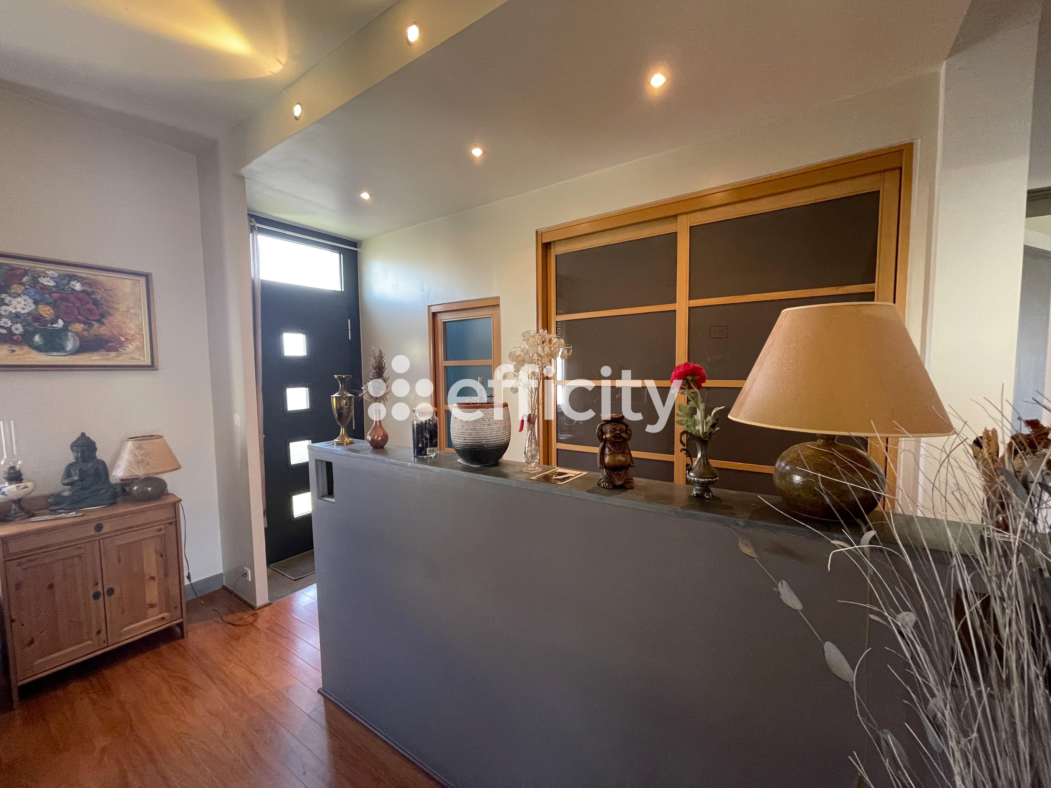 Achat immobilier Maison 6 pièces  160m2 à Coutras (33230) - Photo n°5