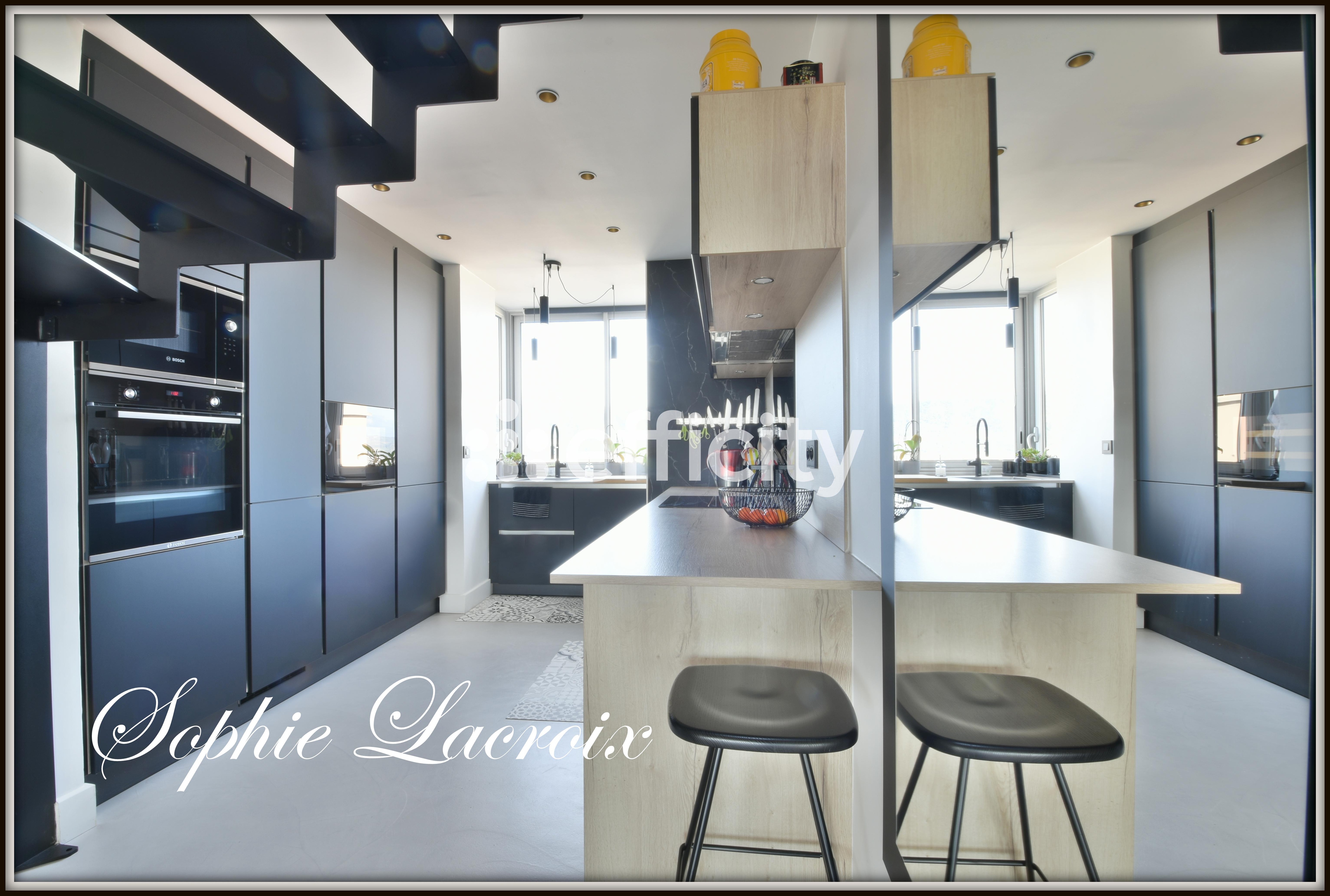 Achat immobilier Appartement 7 pièces  140m2 à Valence (26000) - Photo n°6