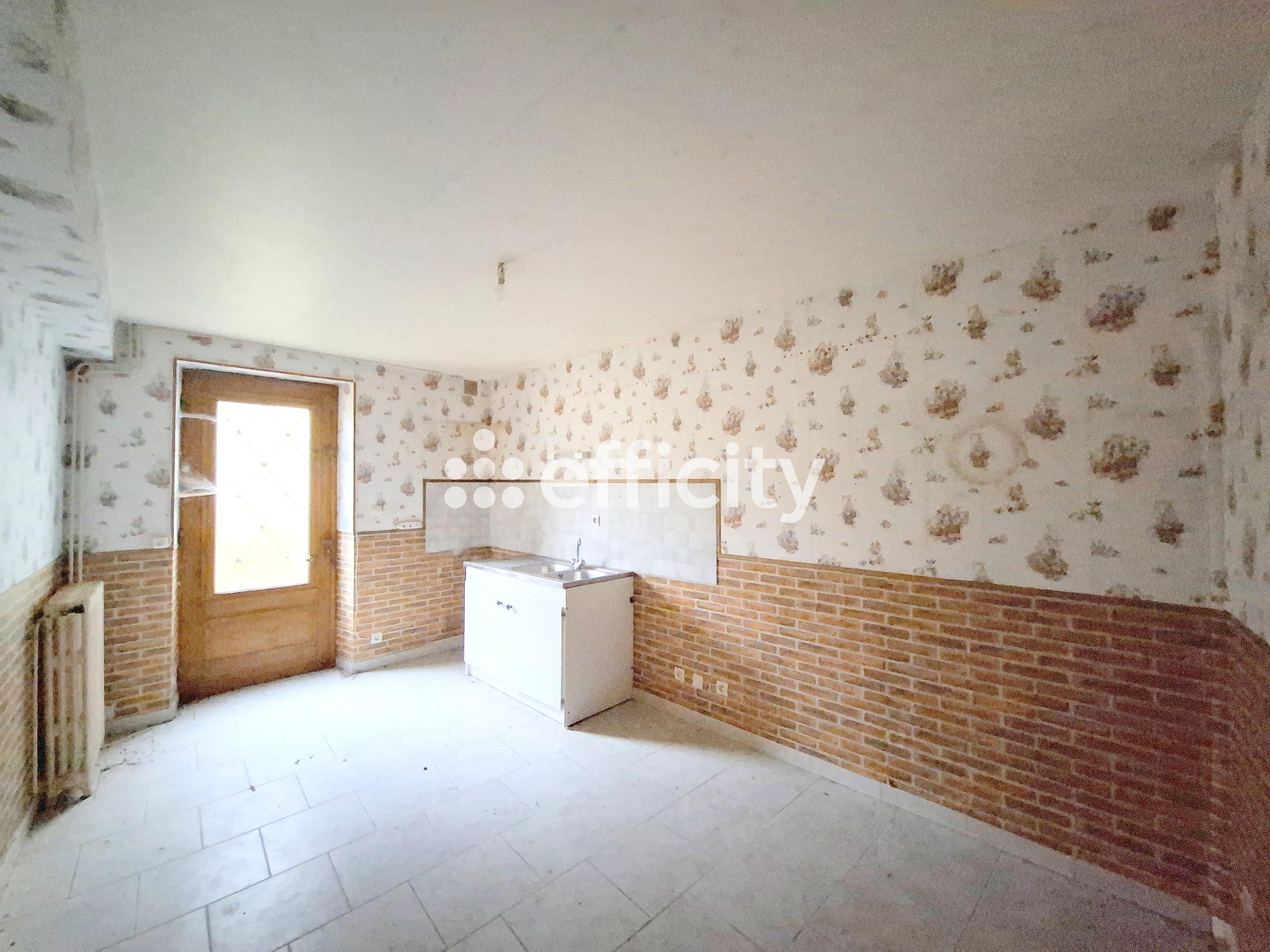 Achat immobilier Maison 9 pièces  153m2 à Mamers (72600) - Photo n°4