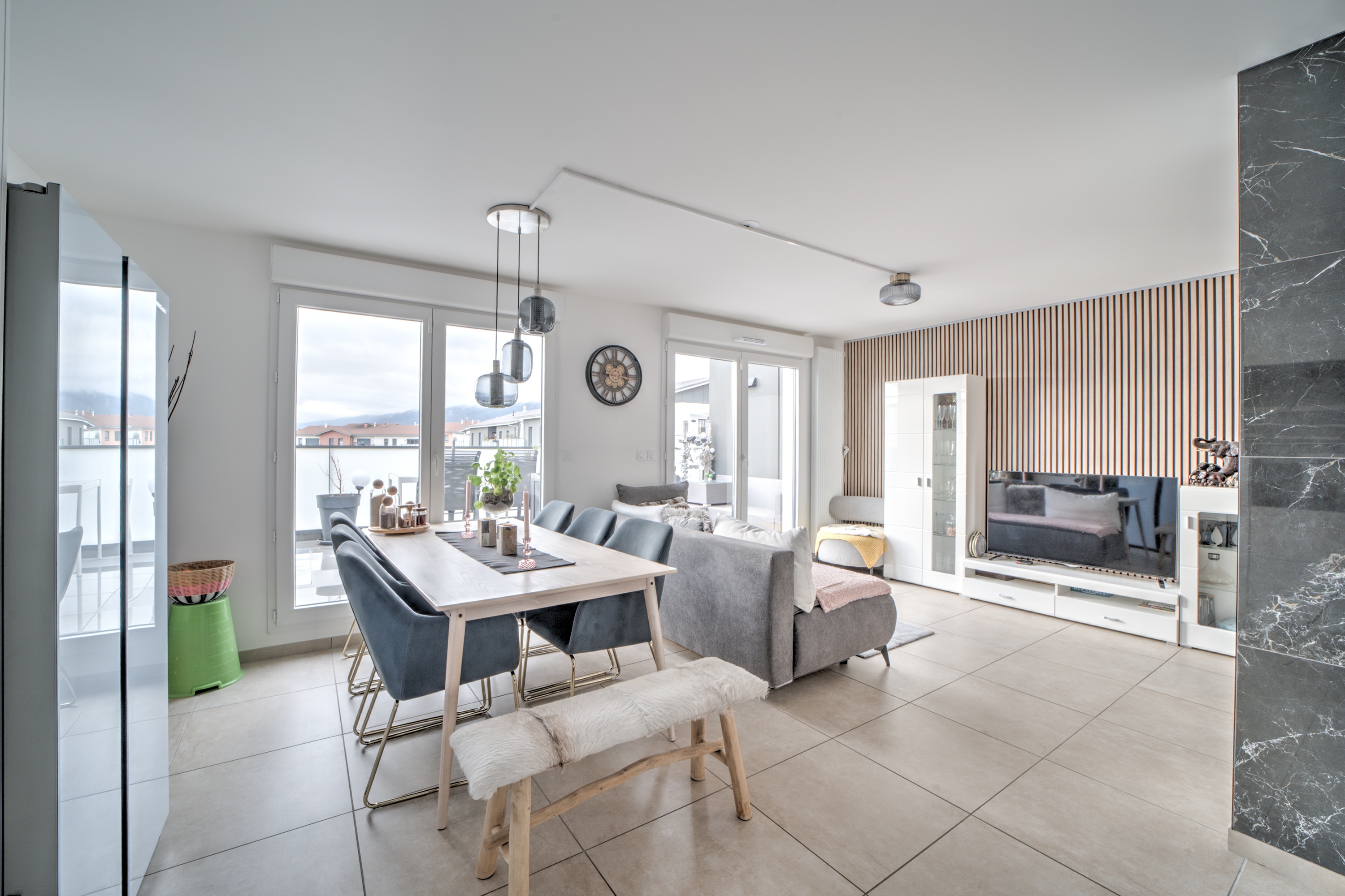 Appartement 5 pièces 104 m² · à Cessy · 104 m² · 530 000 €