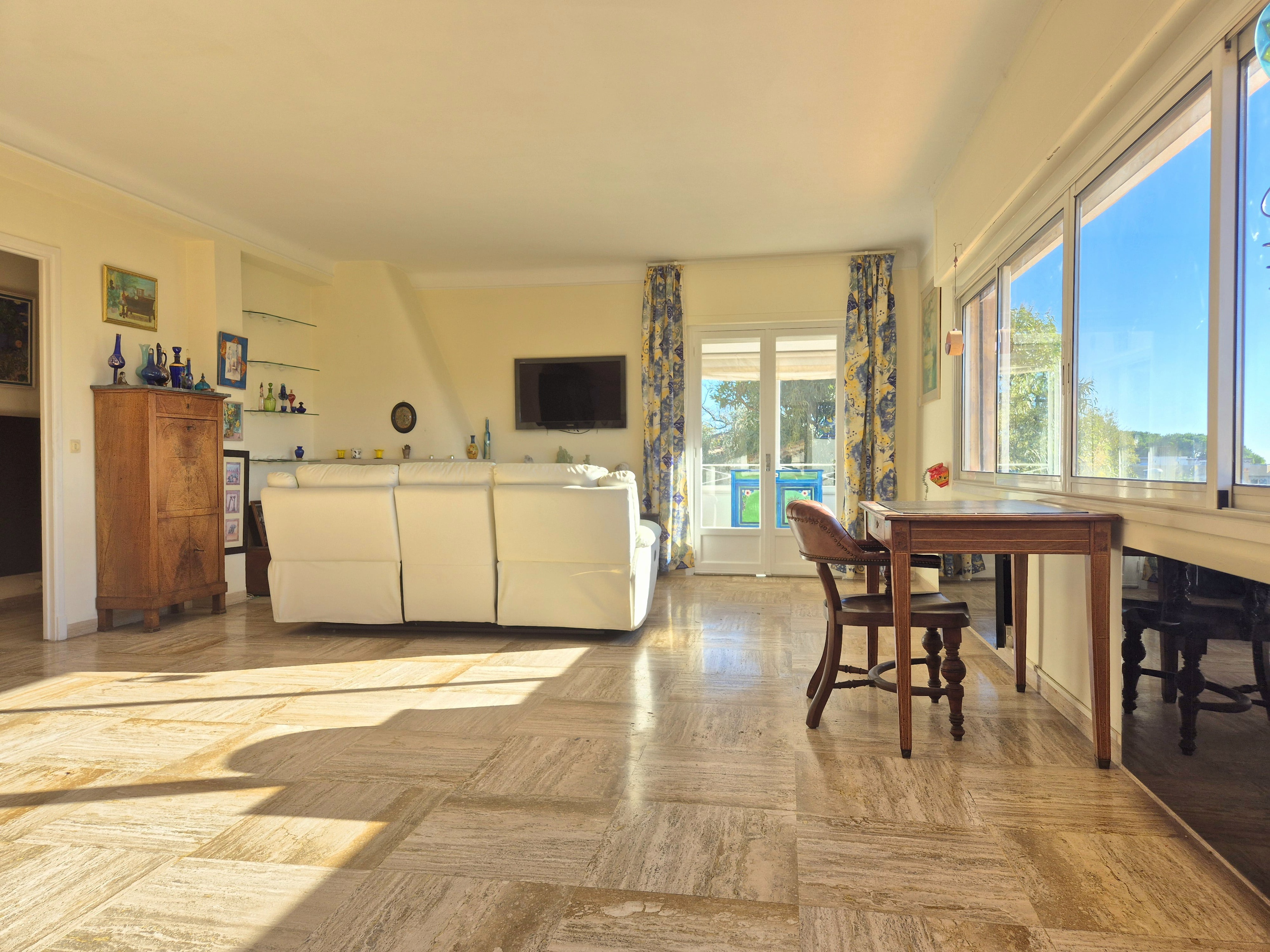 Achat immobilier Appartement 4 pièces  120m2 à Vence (06140) - Photo n°1