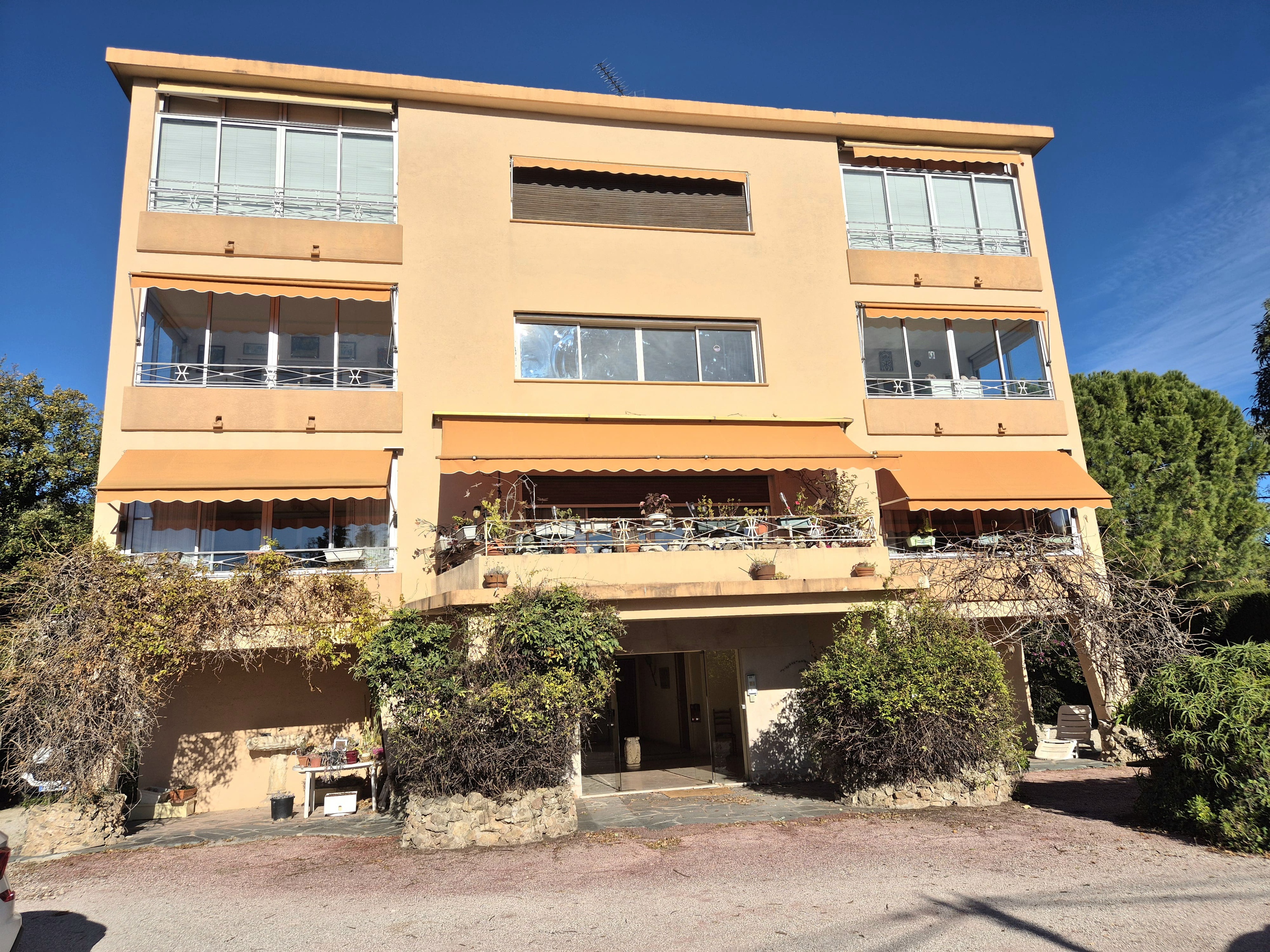 Achat immobilier Appartement 4 pièces  120m2 à Vence (06140) - Photo n°17