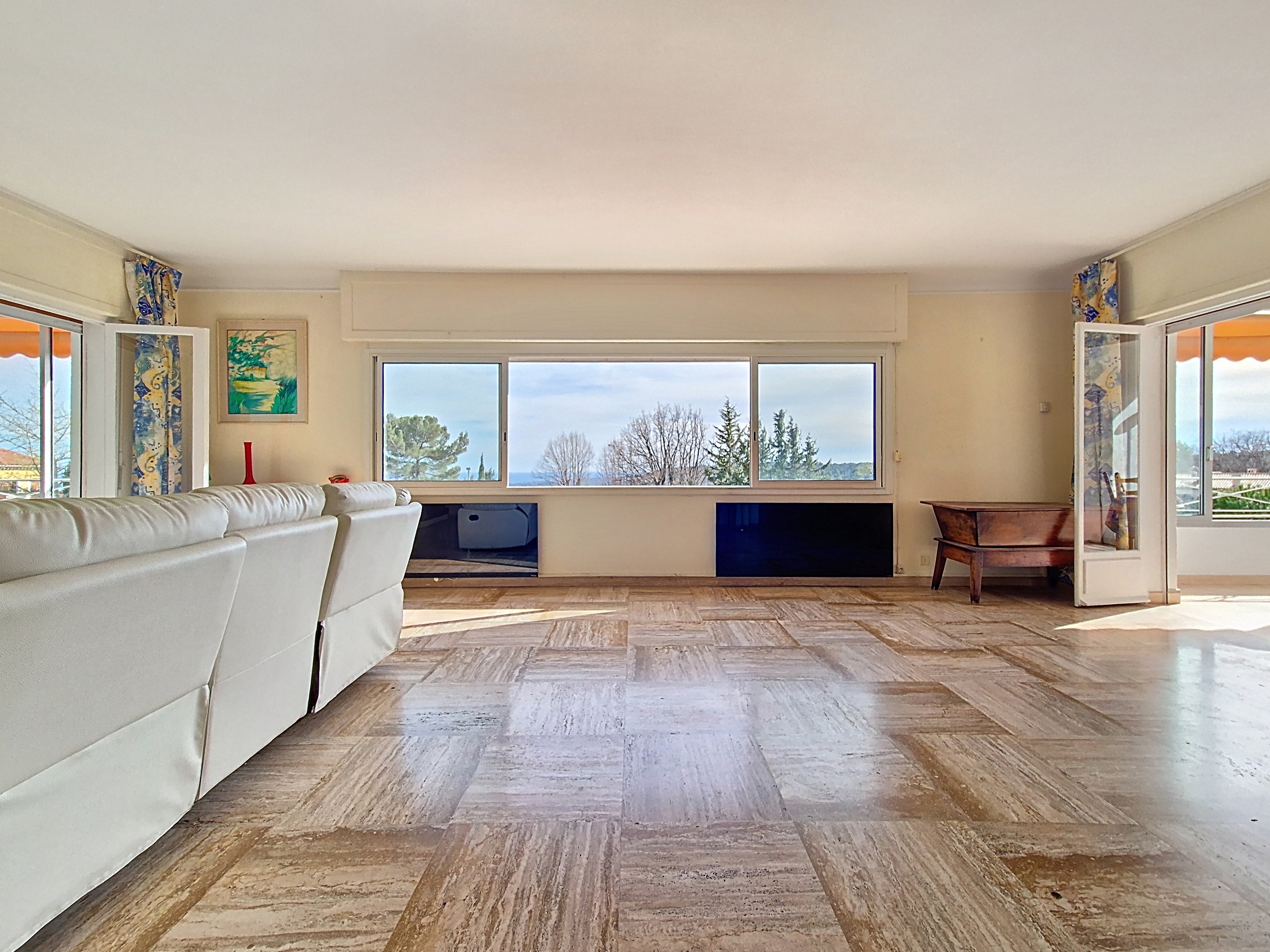 Achat immobilier Appartement 4 pièces  140m2 à Vence (06140) - Photo n°1