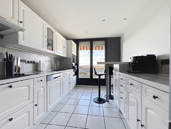 appartement 3 pièces - 76m2 à Saint-Priest (69800)