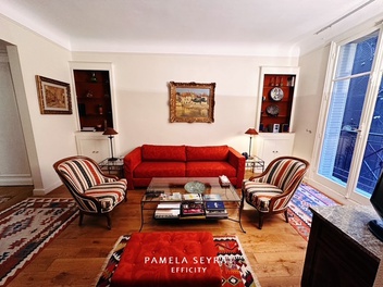 appartement 2 pièces - 56m2 à Paris (75008)