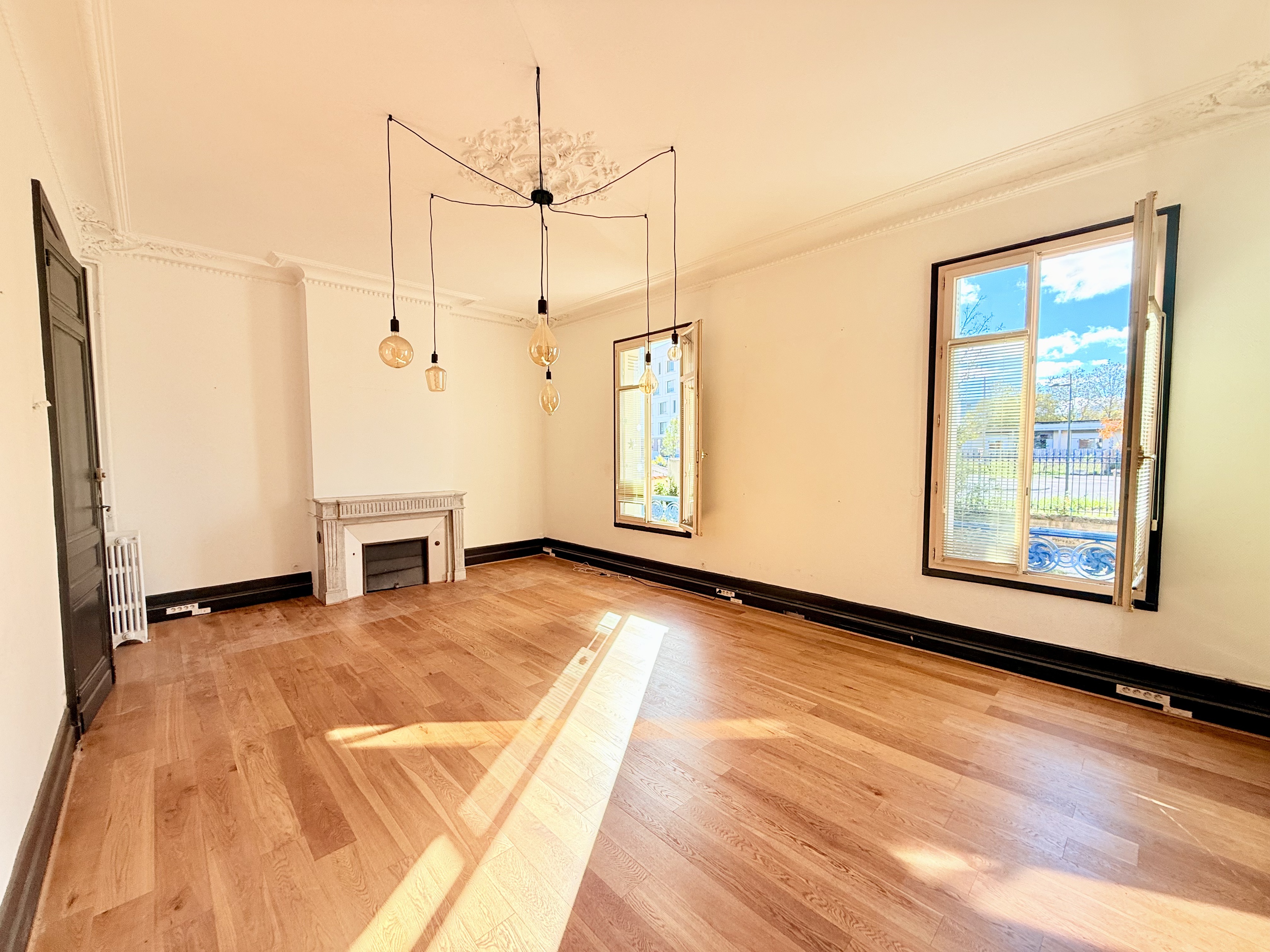 Achat immobilier Immeuble 16 pièces  500m2 à Bègles (33130) - Photo n°5