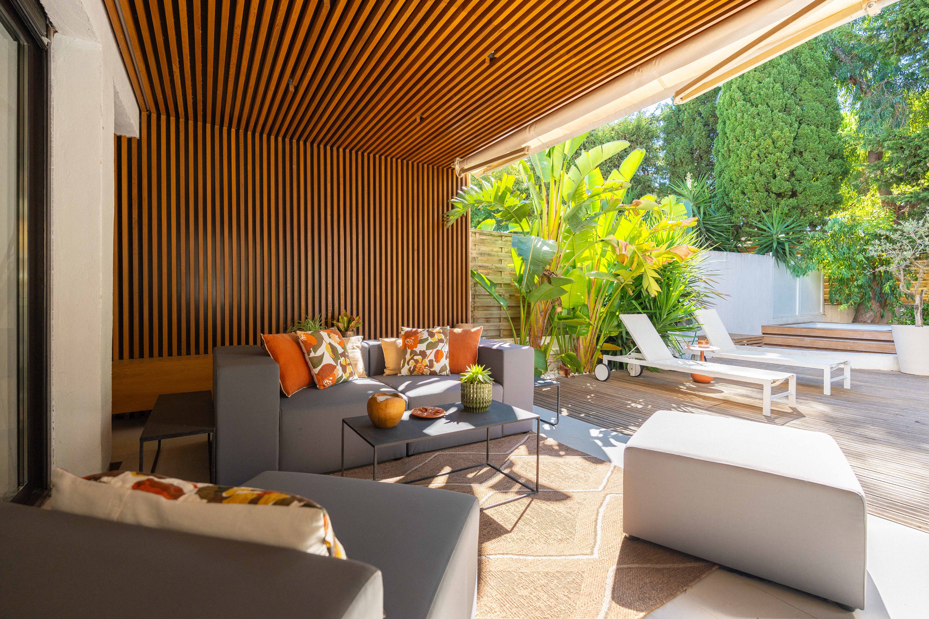 appartement 5 pièces - 165m2 à Marseille (13008)