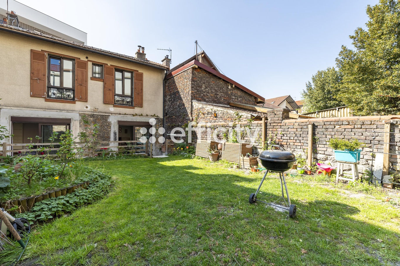maison 4 pièces - 87,0m2 à Aubervilliers (93300)
