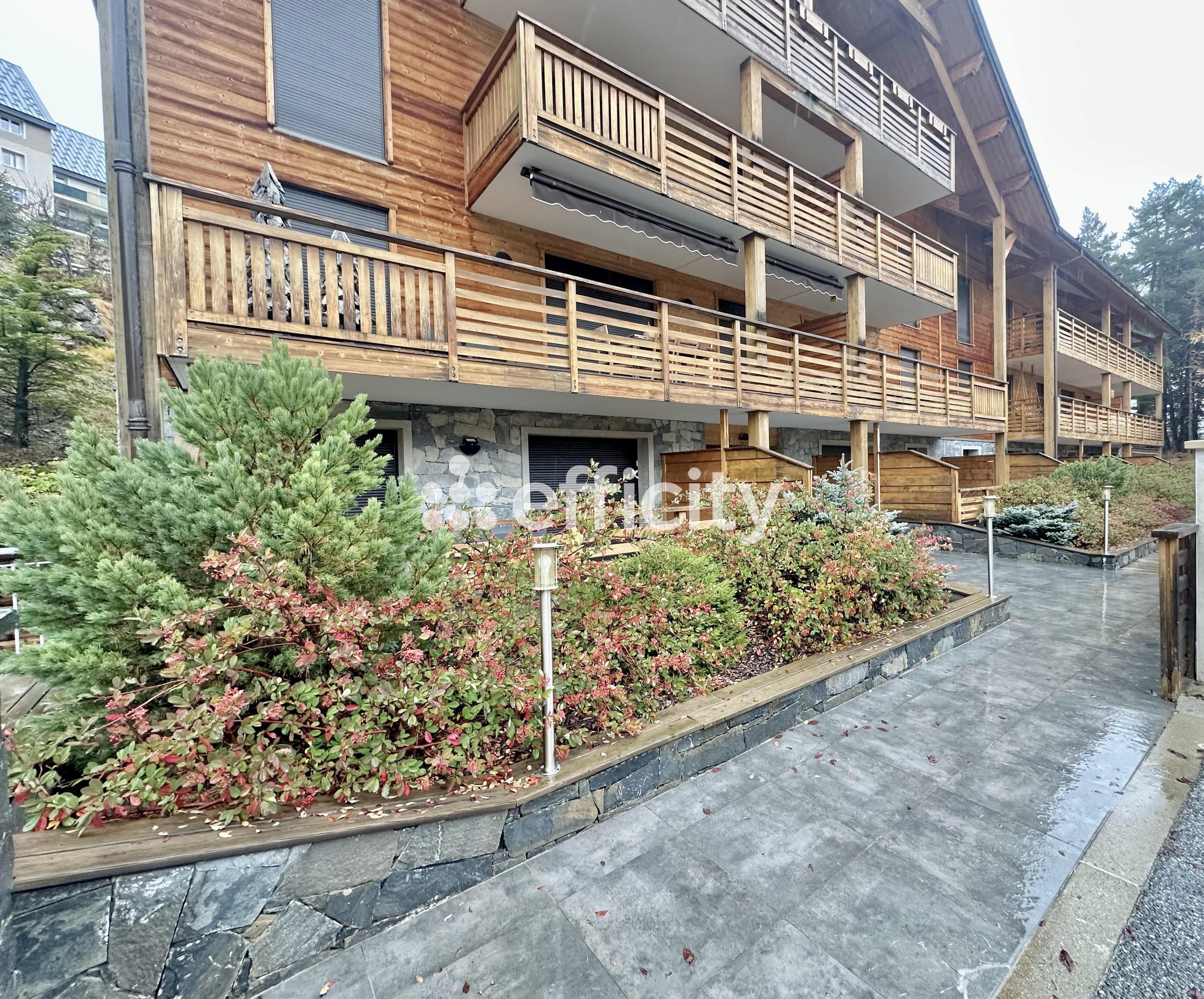 Achat immobilier Appartement 5 pièces  102m2 à Saint-Étienne-de-Tinée (06660) - Photo n°21