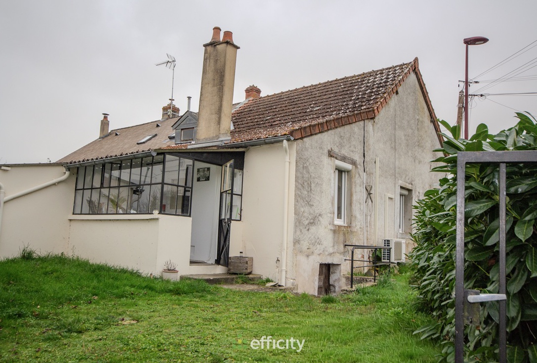 Achat immobilier Maison 5 pièces  93m2 à Cercy-la-Tour (58340) - Photo n°1