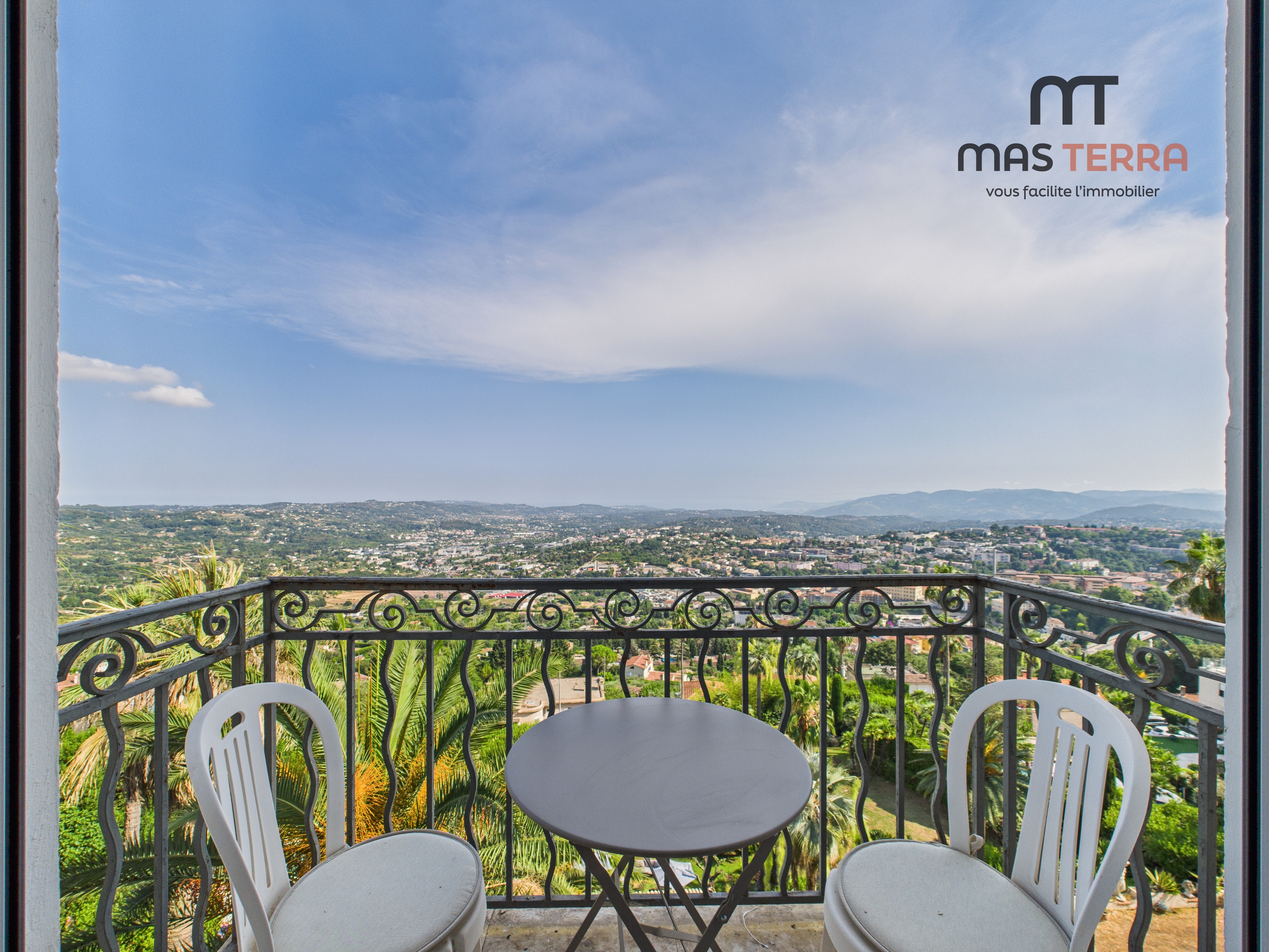 Achat immobilier Appartement 3 pièces  103m2 à Grasse (06130) - Photo n°1