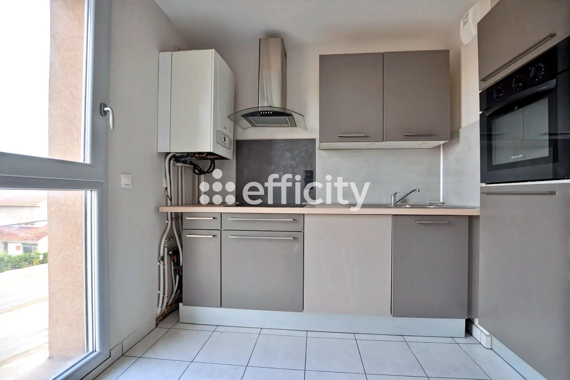 Achat immobilier Appartement 2 pièces  45m2 à Vénissieux (69200) - Photo n°6