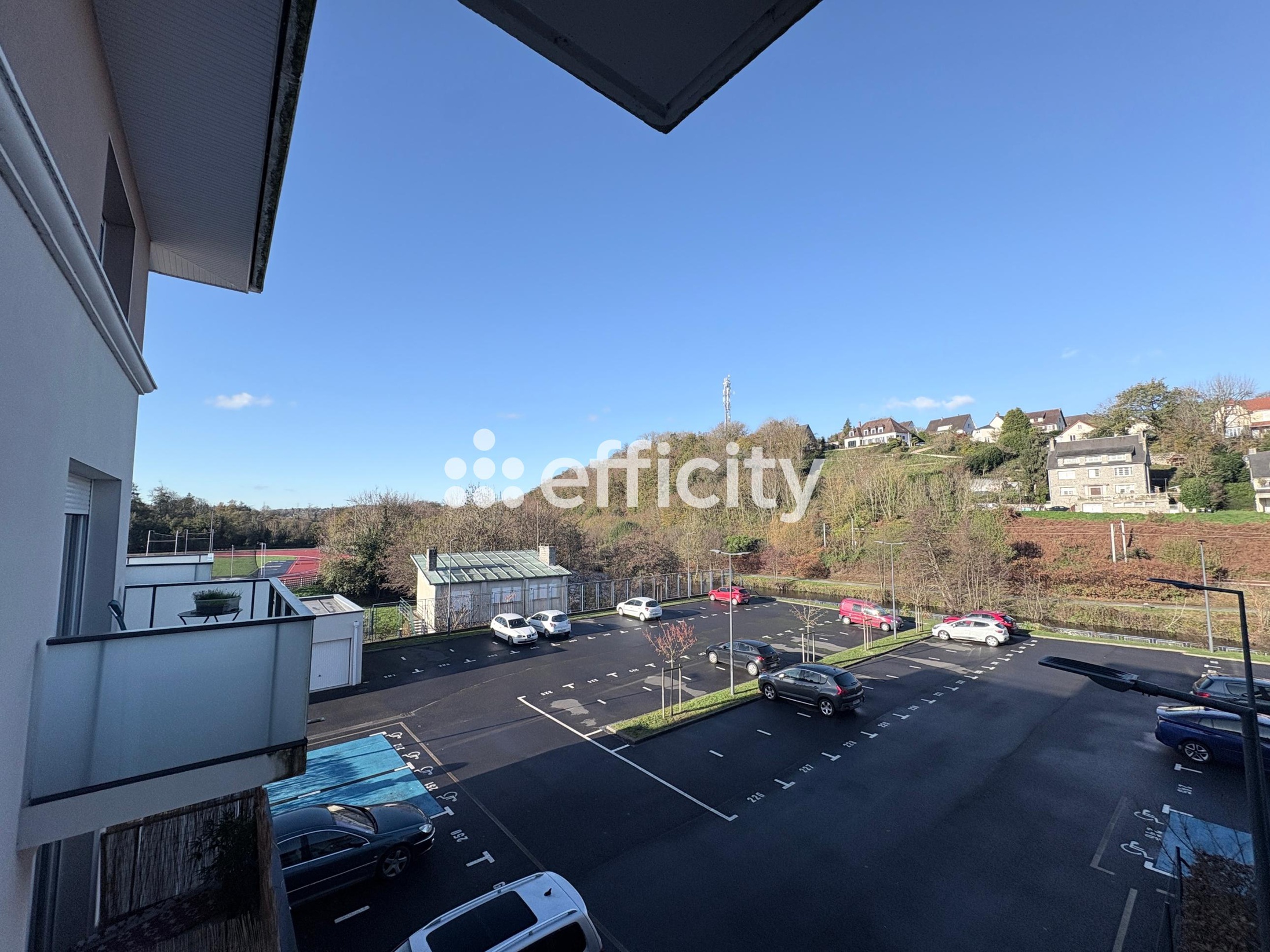 Achat immobilier Appartement 2 pièces  45m2 à Saint-Lô (50000) - Photo n°11