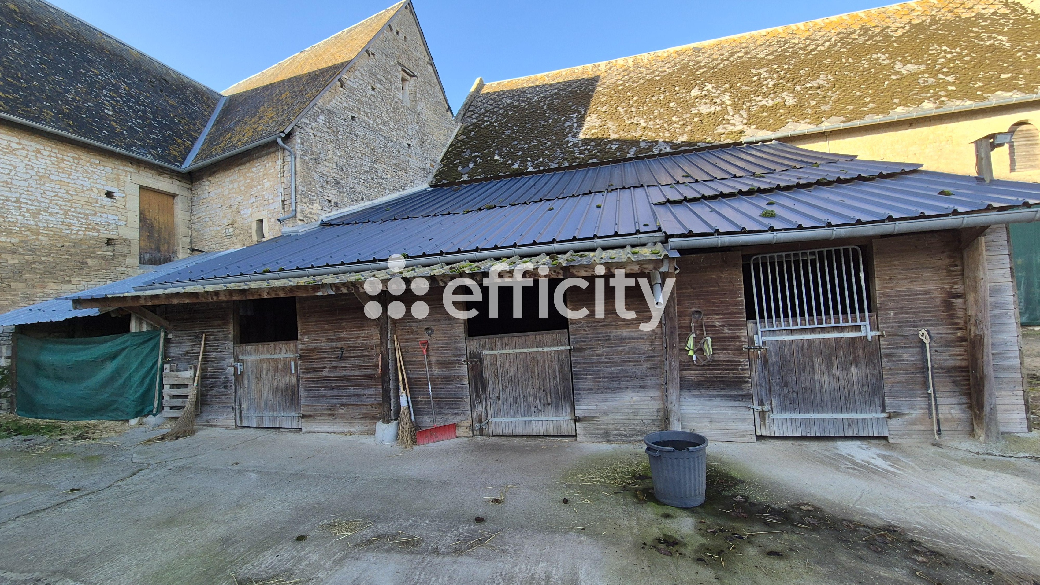 Achat immobilier Maison 9 pièces  250m2 à Vienne-en-Bessin (14400) - Photo n°33