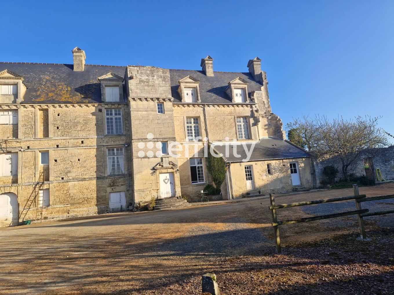 Achat immobilier Maison 9 pièces  250m2 à Vienne-en-Bessin (14400) - Photo n°36