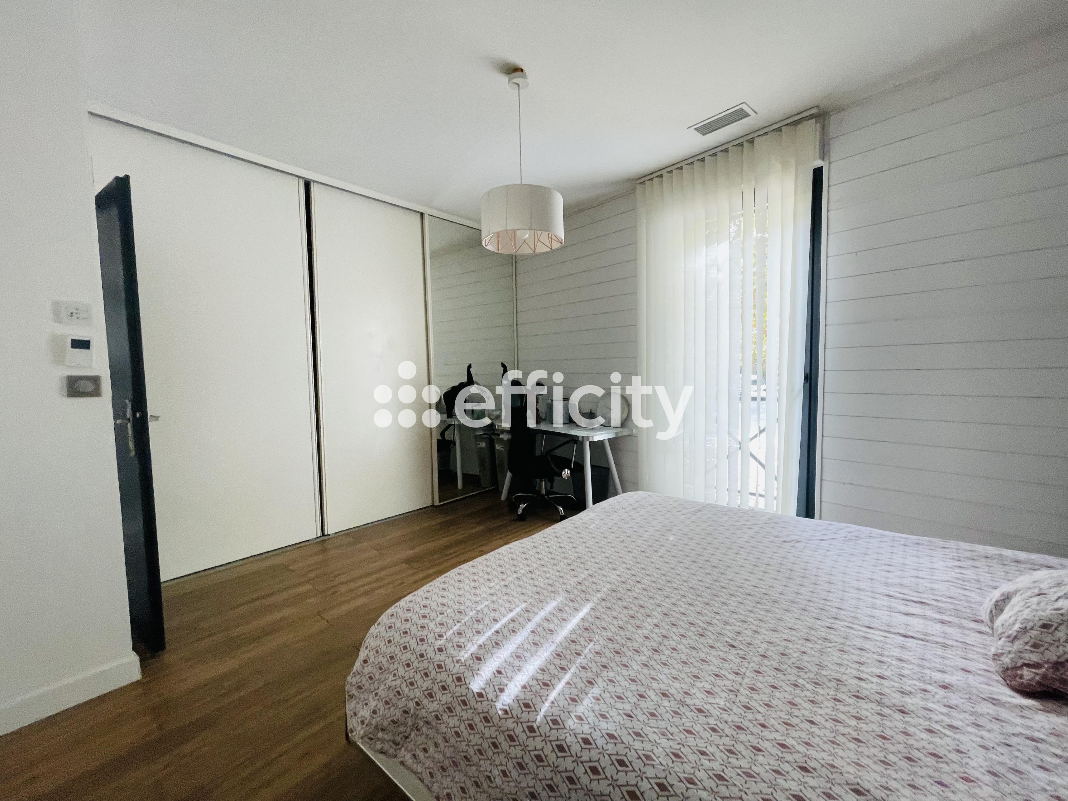 Achat immobilier Maison 7 pièces  200m2 à Bordeaux (33300) - Photo n°18