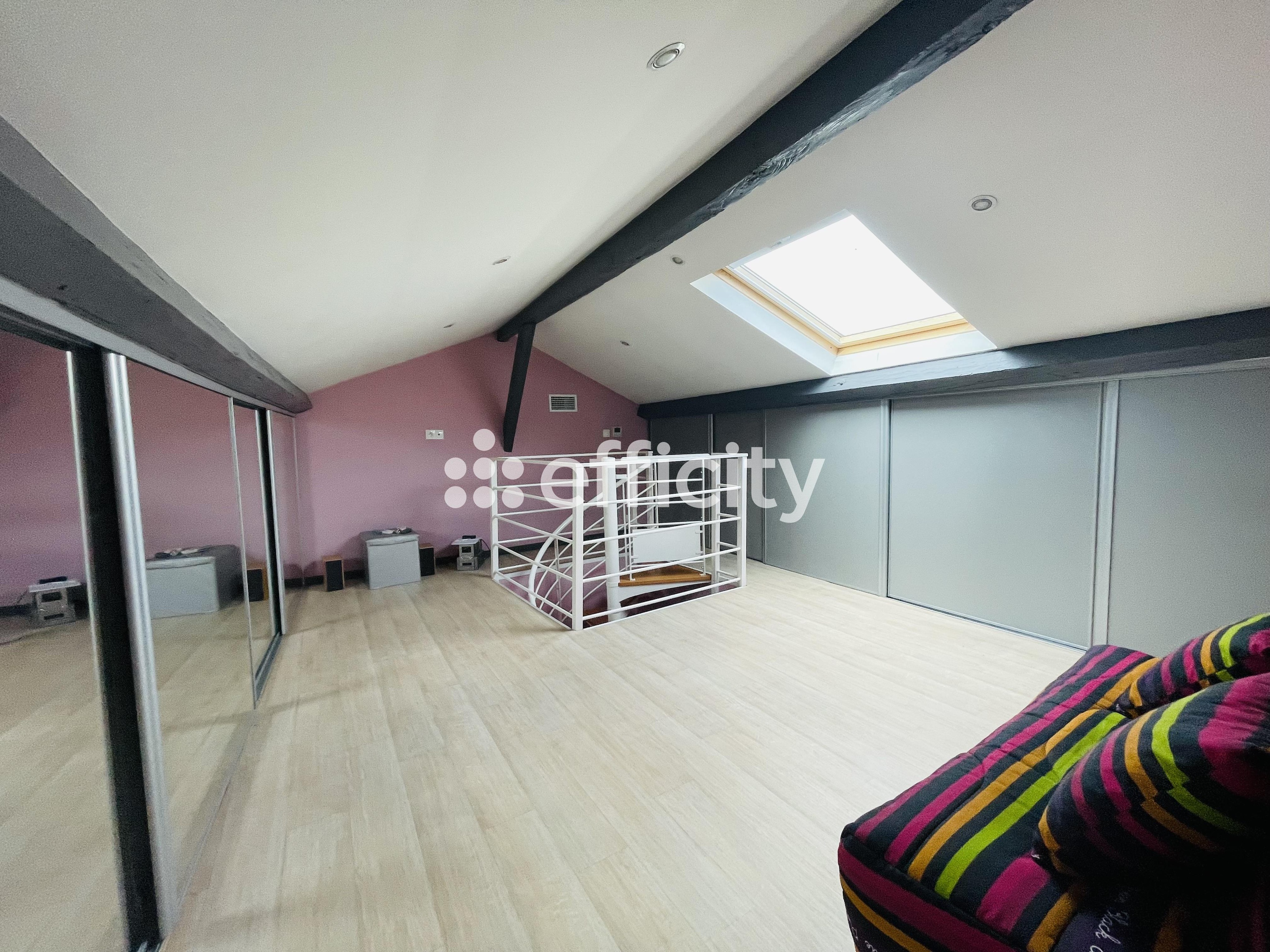 Achat immobilier Maison 7 pièces  200m2 à Bordeaux (33300) - Photo n°22