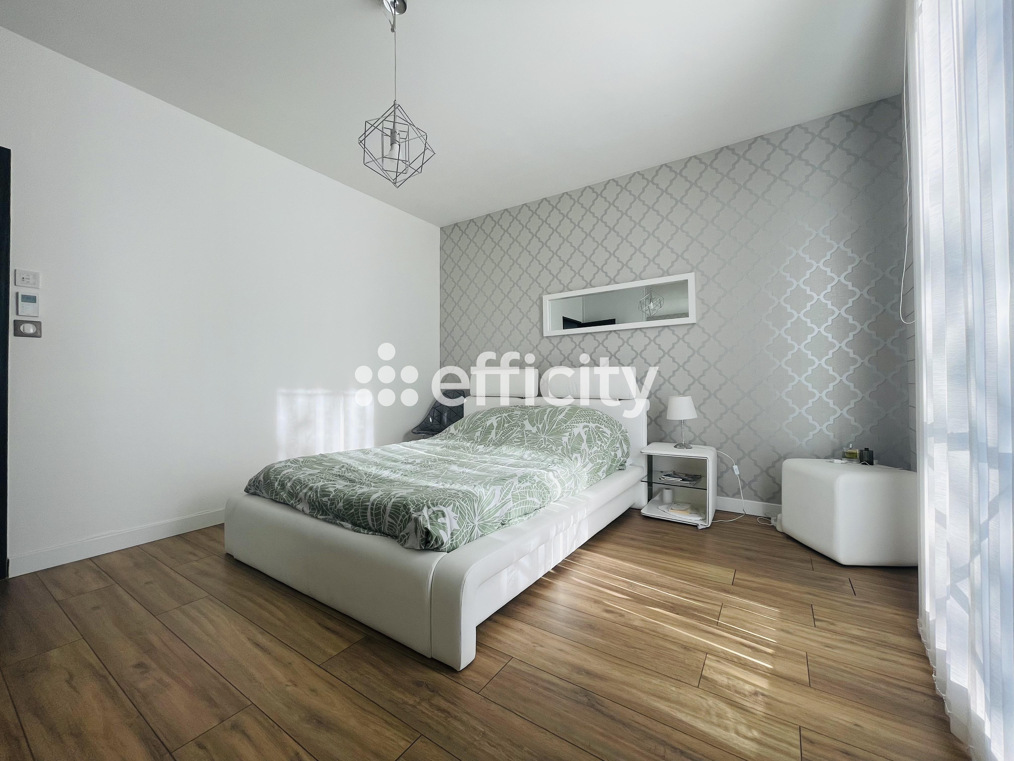 Achat immobilier Maison 7 pièces  200m2 à Bordeaux (33300) - Photo n°14