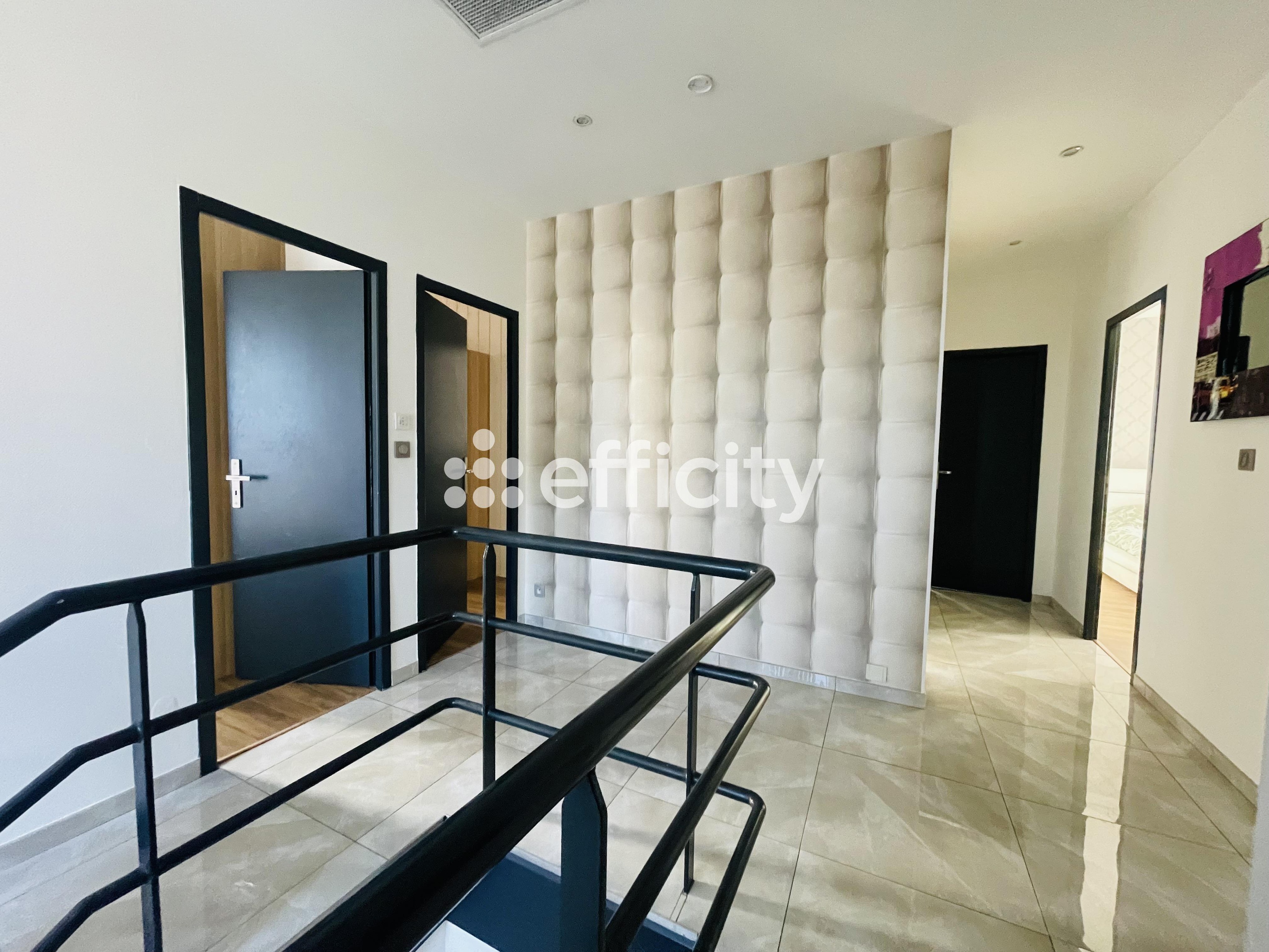 Achat immobilier Maison 7 pièces  200m2 à Bordeaux (33300) - Photo n°10