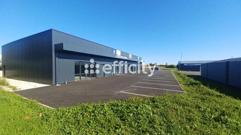 local-commercial 1 pièces - 135m2 à Archiac (17520)