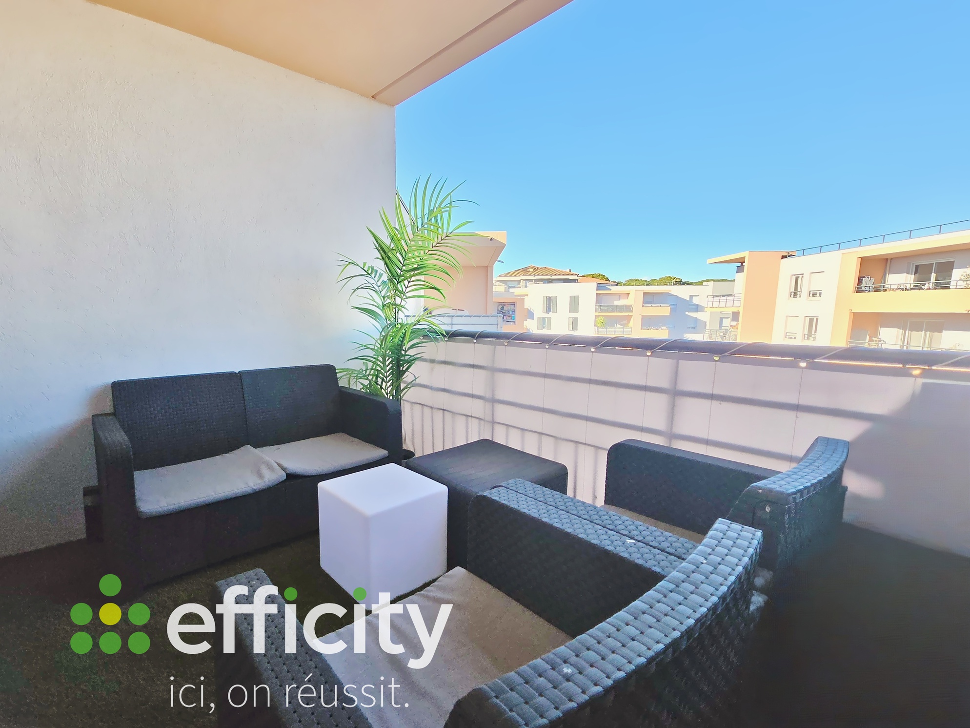 appartement 2 pièces - 47m2 à Fréjus (83600)