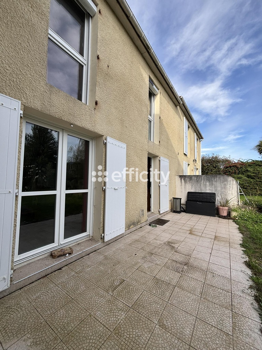 maison 4 pièces - 96m2 à Rochefort (17300)