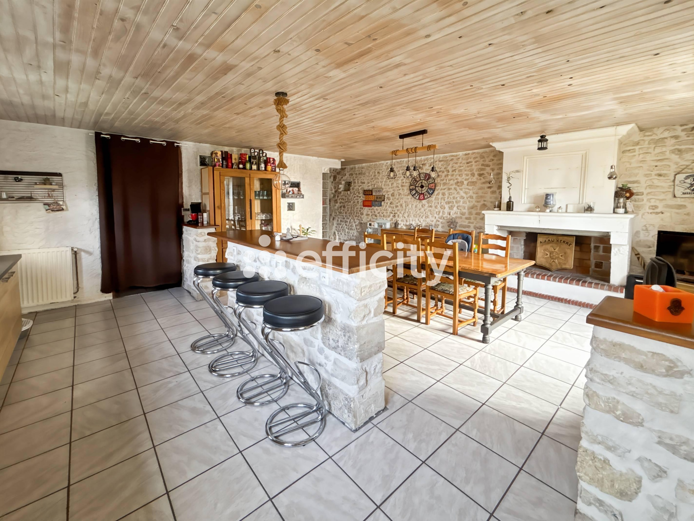 Achat immobilier Maison 4 pièces  108m2 à Pérignac (17800) - Photo n°5