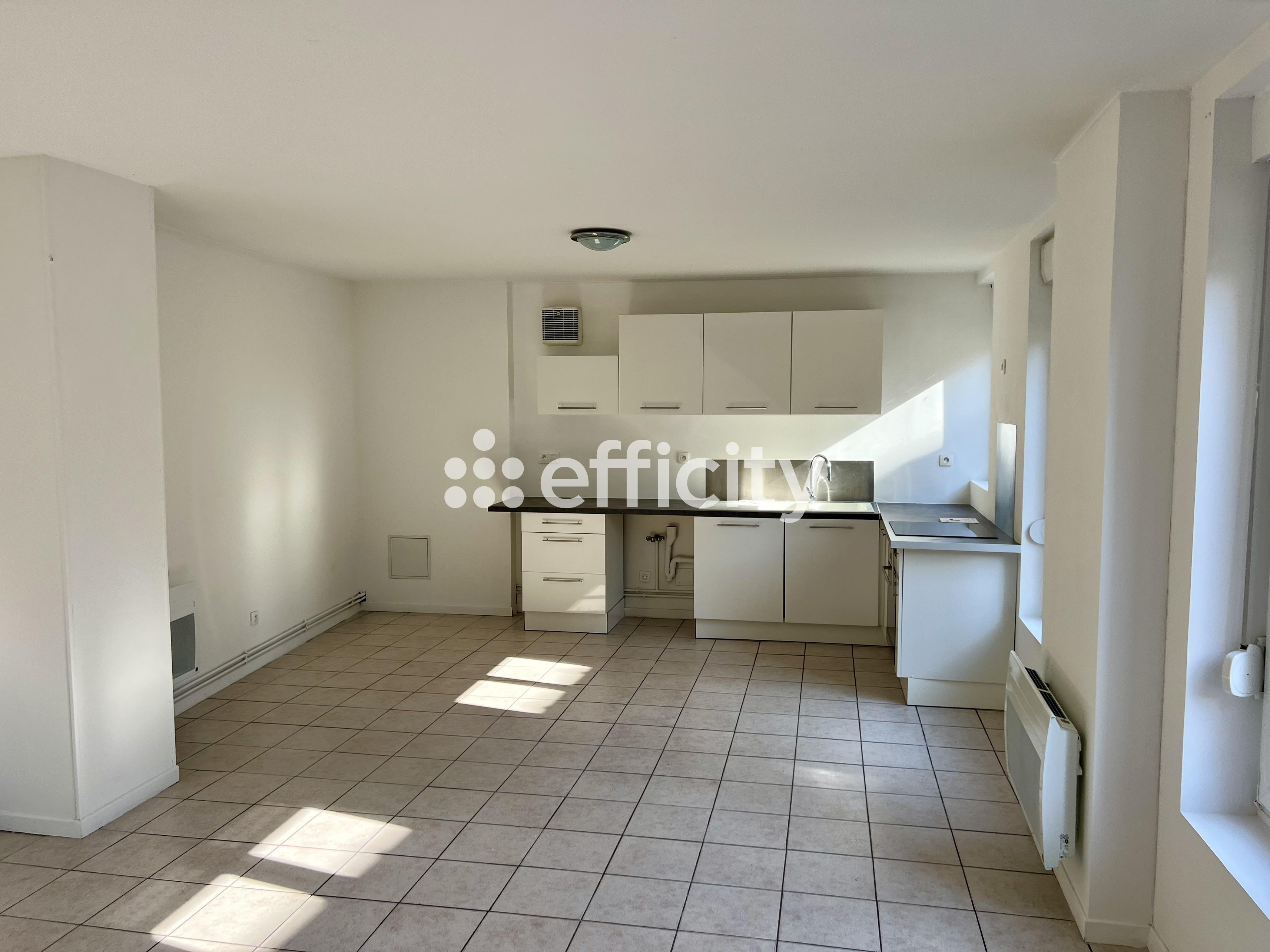 Achat immobilier Appartement 3 pièces  60m2 à Épernay (51200) - Photo n°1