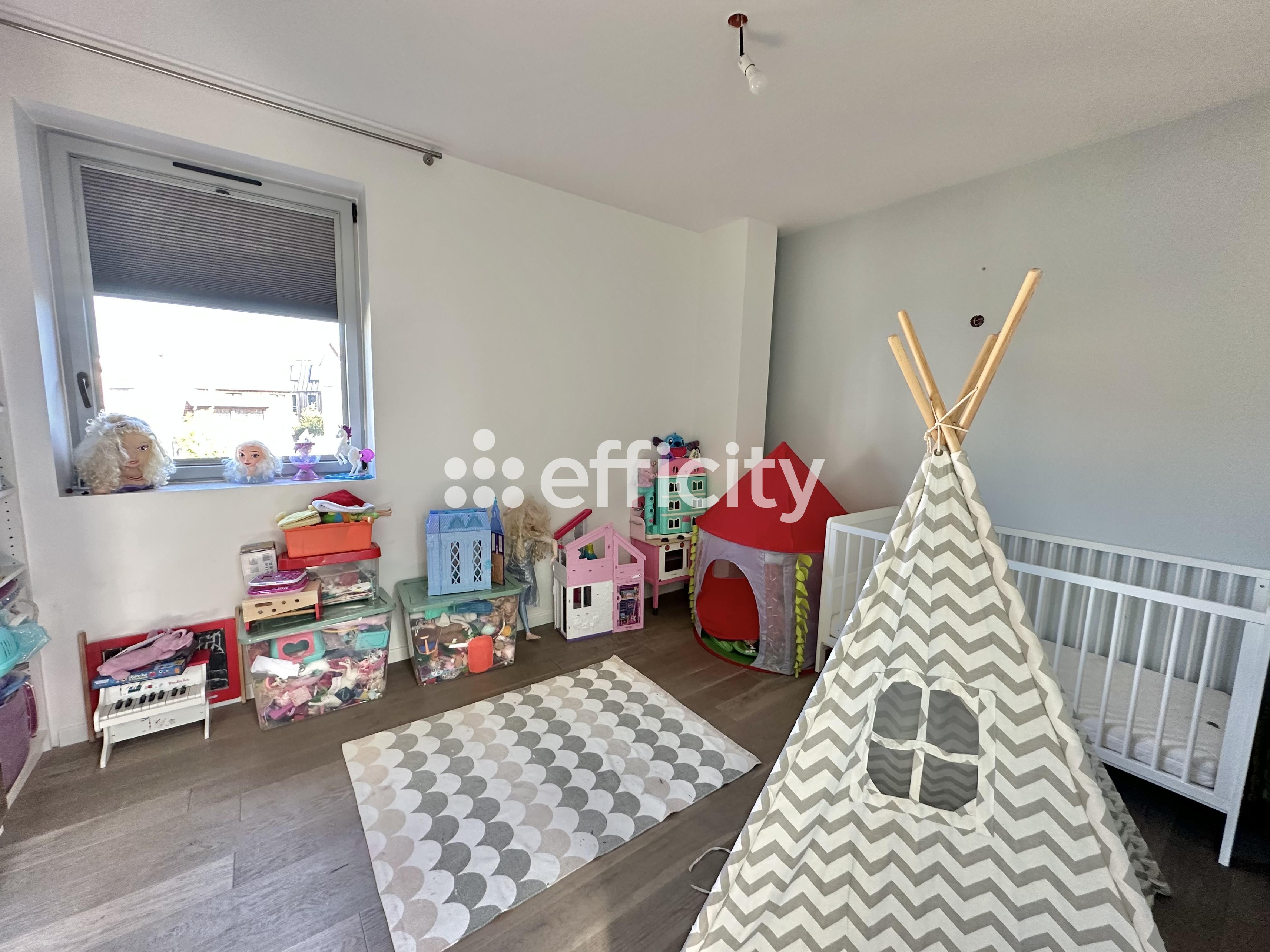 Achat immobilier Maison 6 pièces  180m2 à Colombes (92700) - Photo n°11