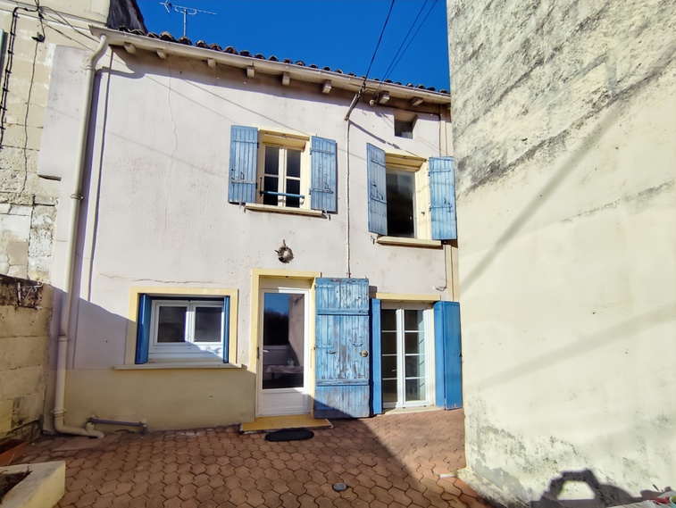 maison 3 pièces - 81m2 à Saintes (17100)