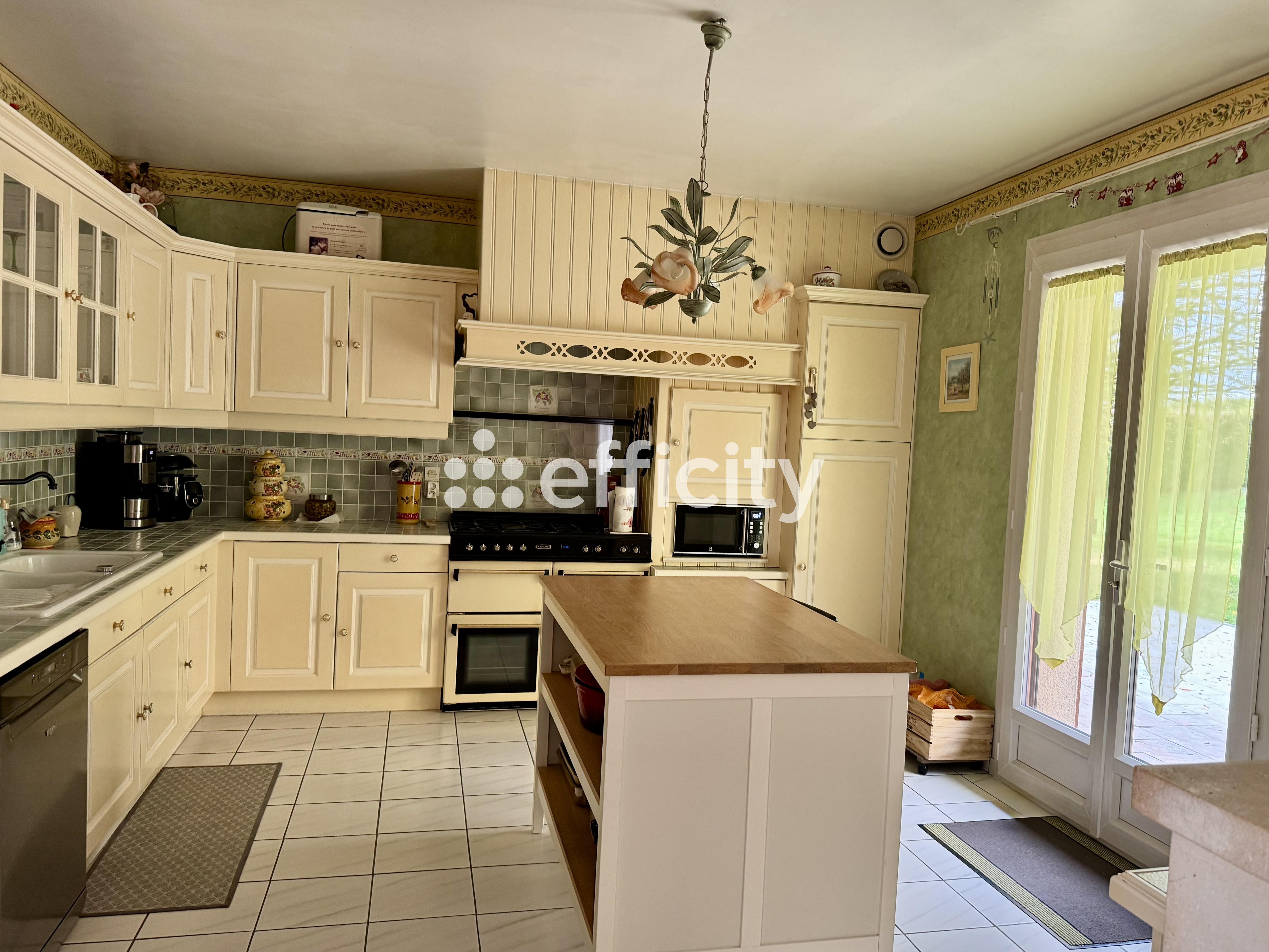 Achat immobilier Maison 8 pièces  240m2 à Charly-sur-Marne (02310) - Photo n°4