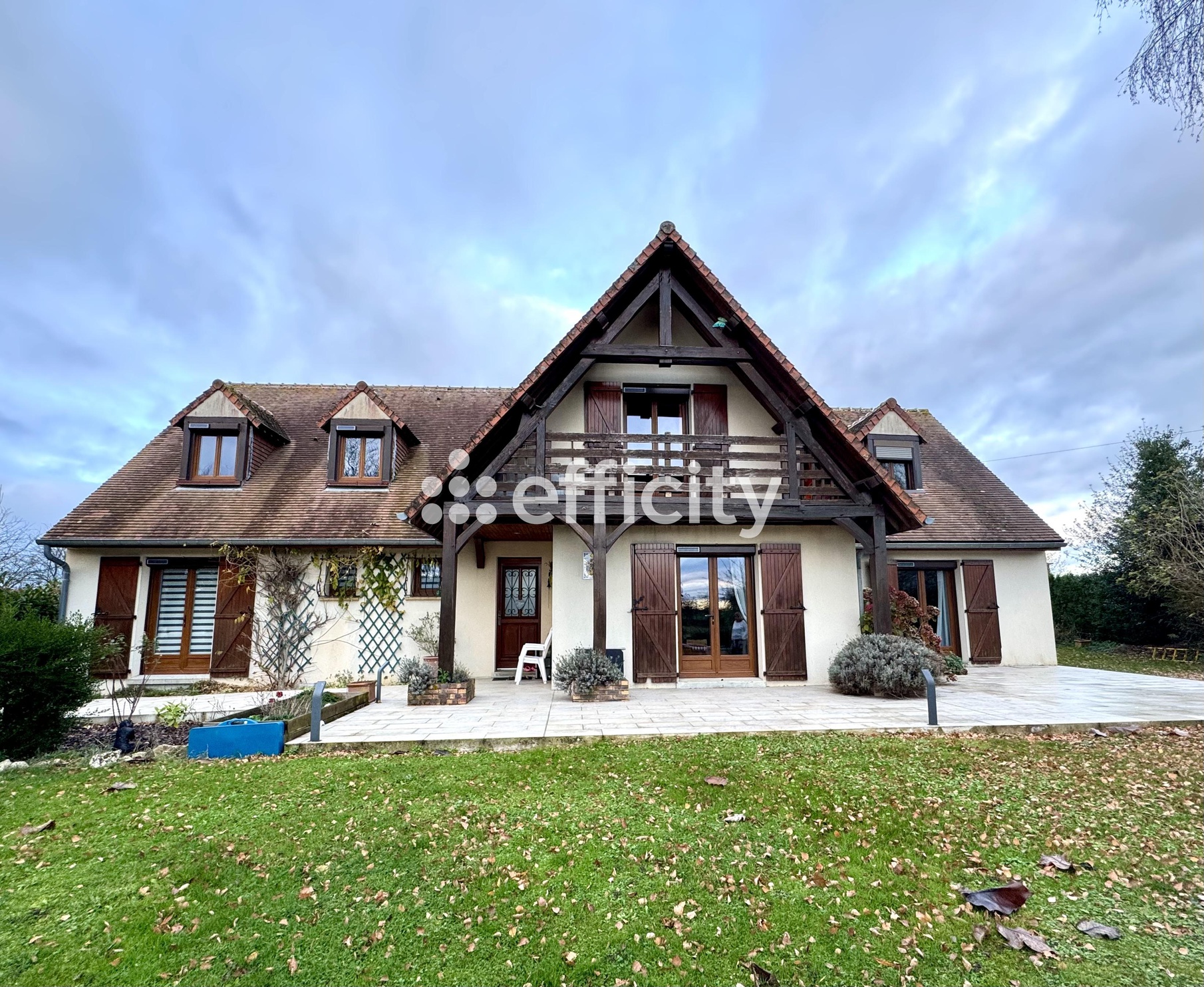 maison 8 pièces - 240m2 à Coupru (02310)