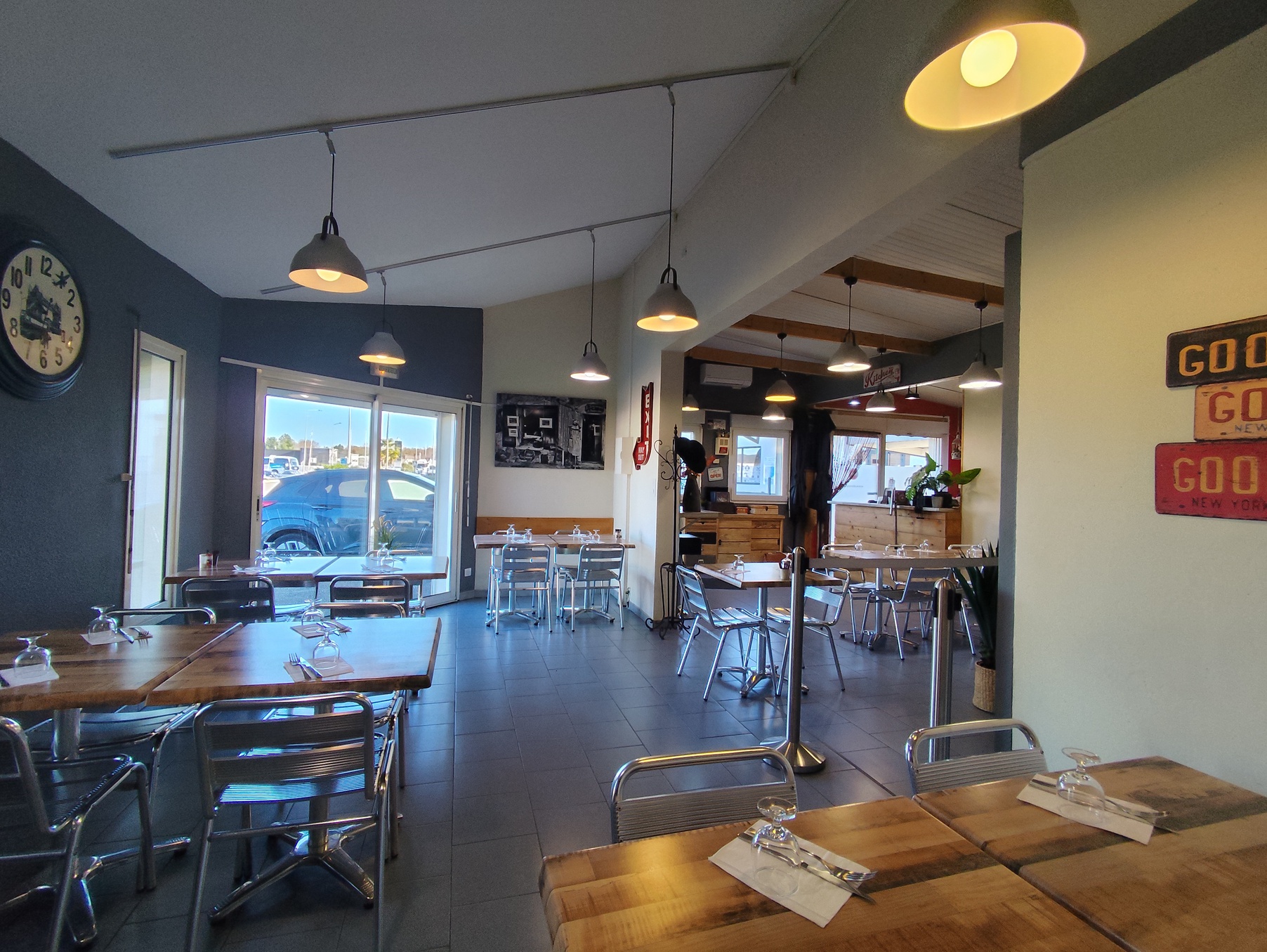 fonds de commerce  - 80m2 à Davézieux (07430)