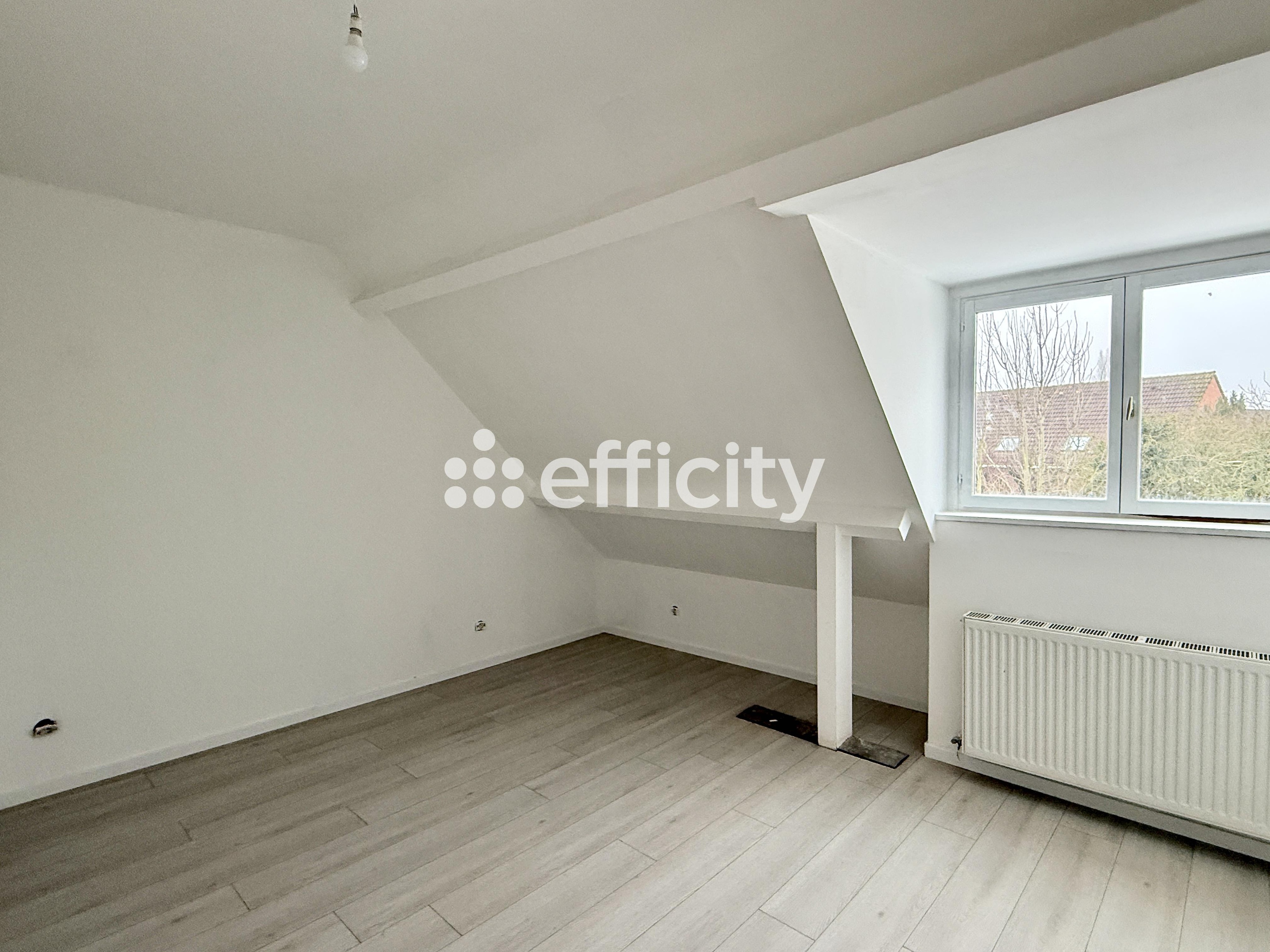 Achat immobilier Maison 6 pièces  181m2 à Roubaix (59100) - Photo n°11