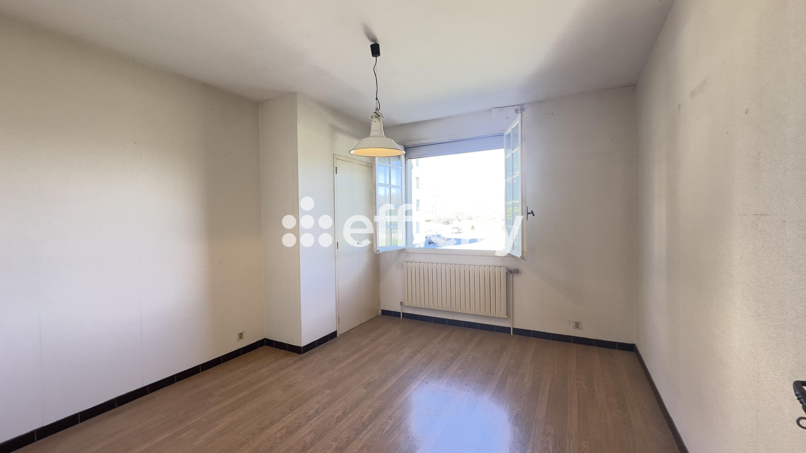 Achat immobilier Maison 5 pièces  154m2 à Pierrelatte (26700) - Photo n°8