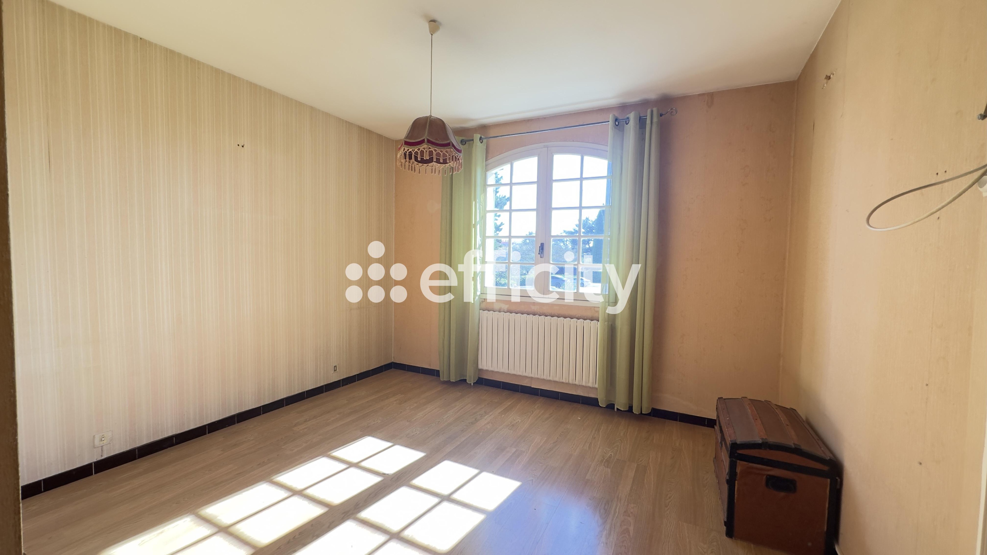 Achat immobilier Maison 5 pièces  154m2 à Pierrelatte (26700) - Photo n°10