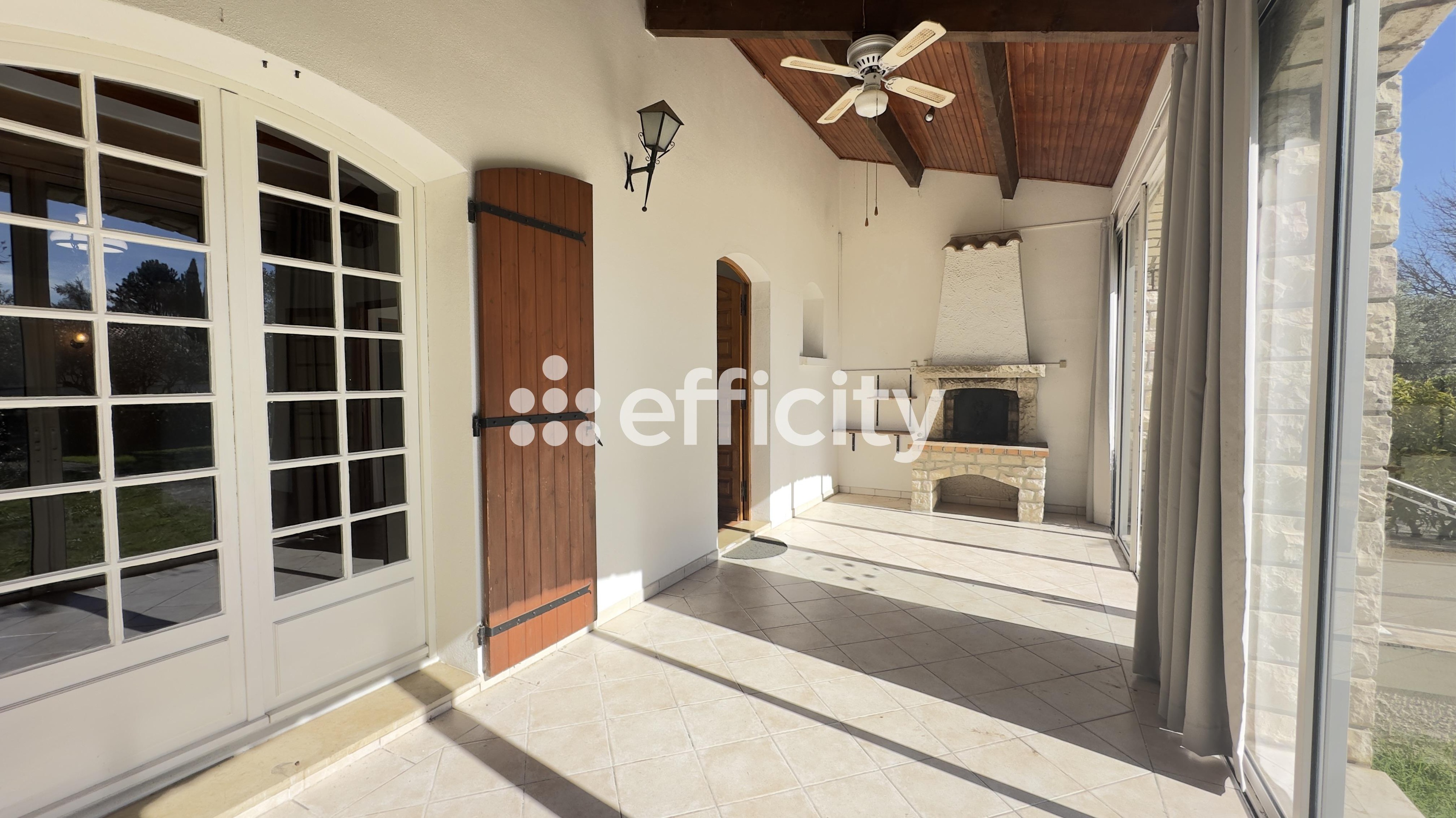 Achat immobilier Maison 5 pièces  154m2 à Pierrelatte (26700) - Photo n°6